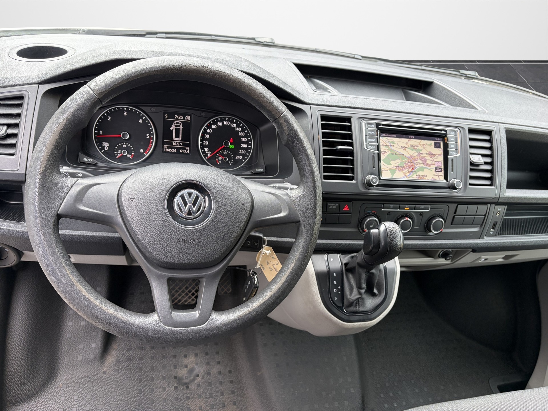 VW T6 2.0 TDI DSG-image-10
