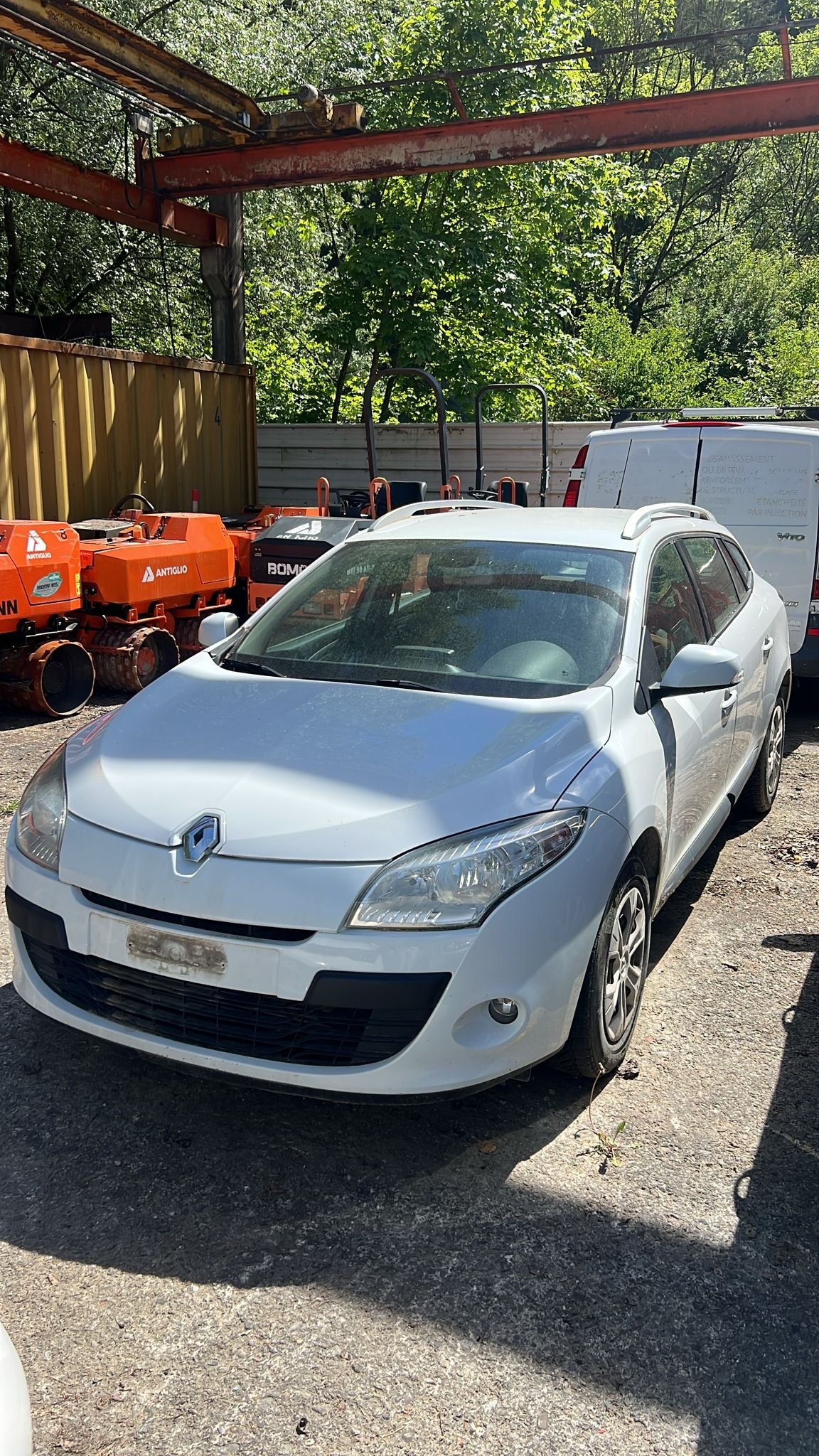 RENAULT Mégane Grandtour 1.5 dCi Dynamique EDC-image-2