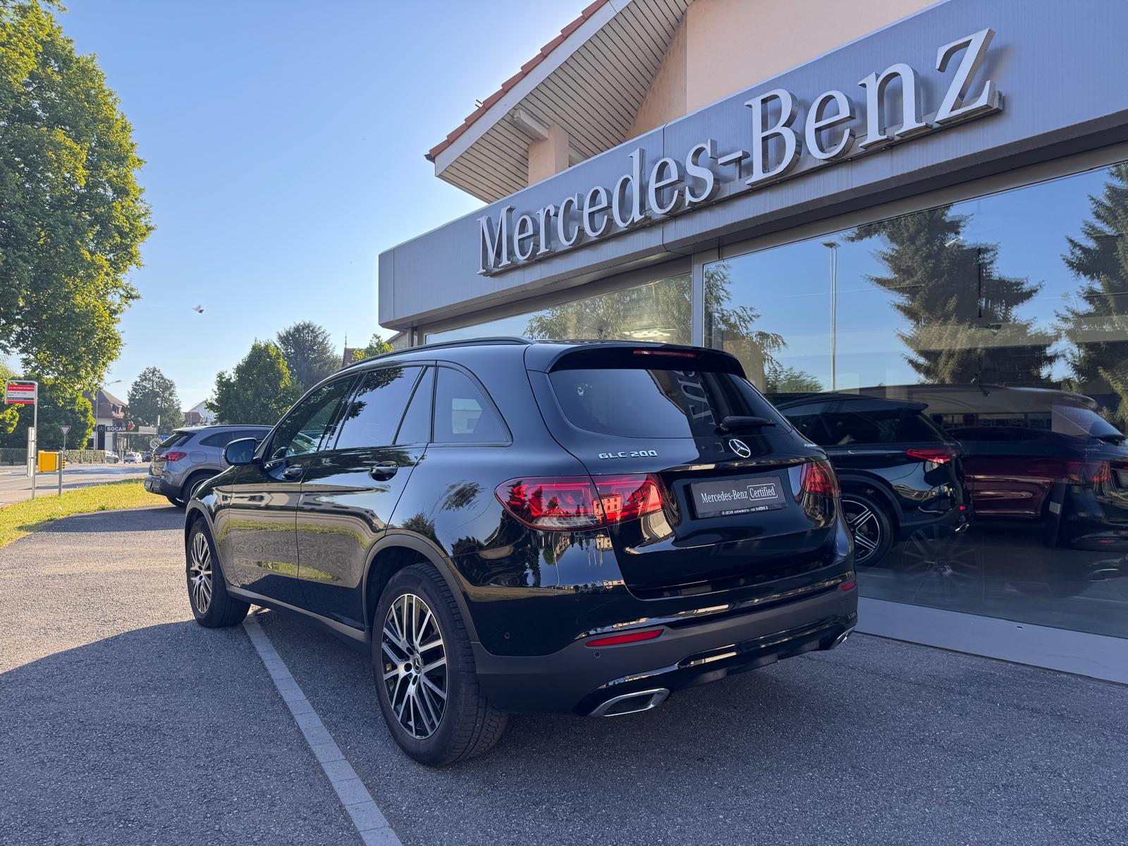 MERCEDES-BENZ GLC 200 4Matic 9G-Tronic-image-3
