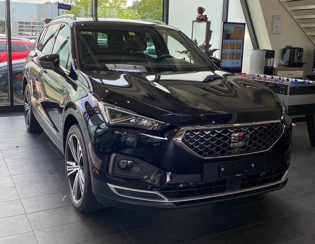 SEAT 2.0 TSI Xcellence 4Drive DSG-image-1