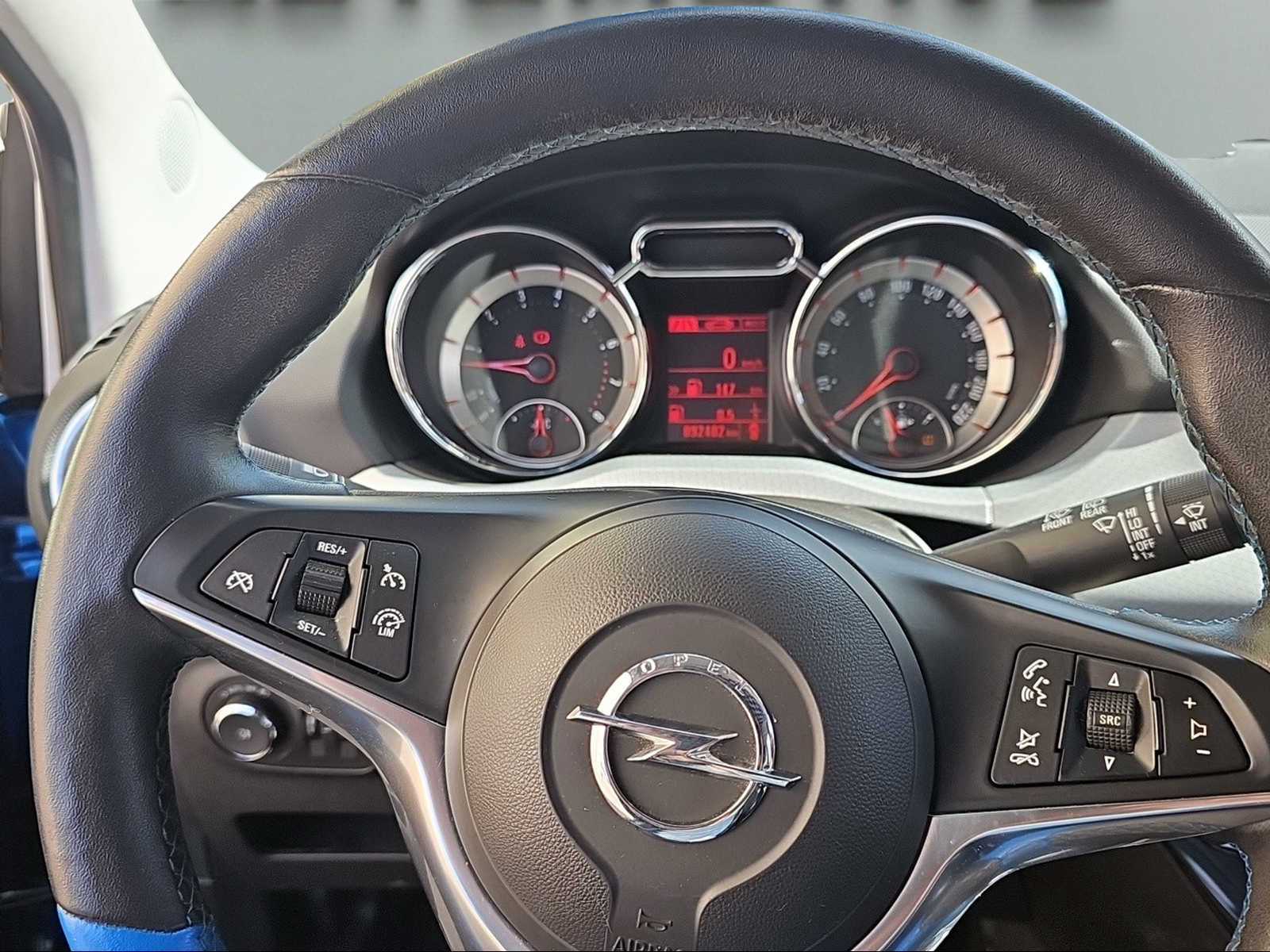 OPEL Adam 1.0 ecoFLEX Turbo SLAM-image-9