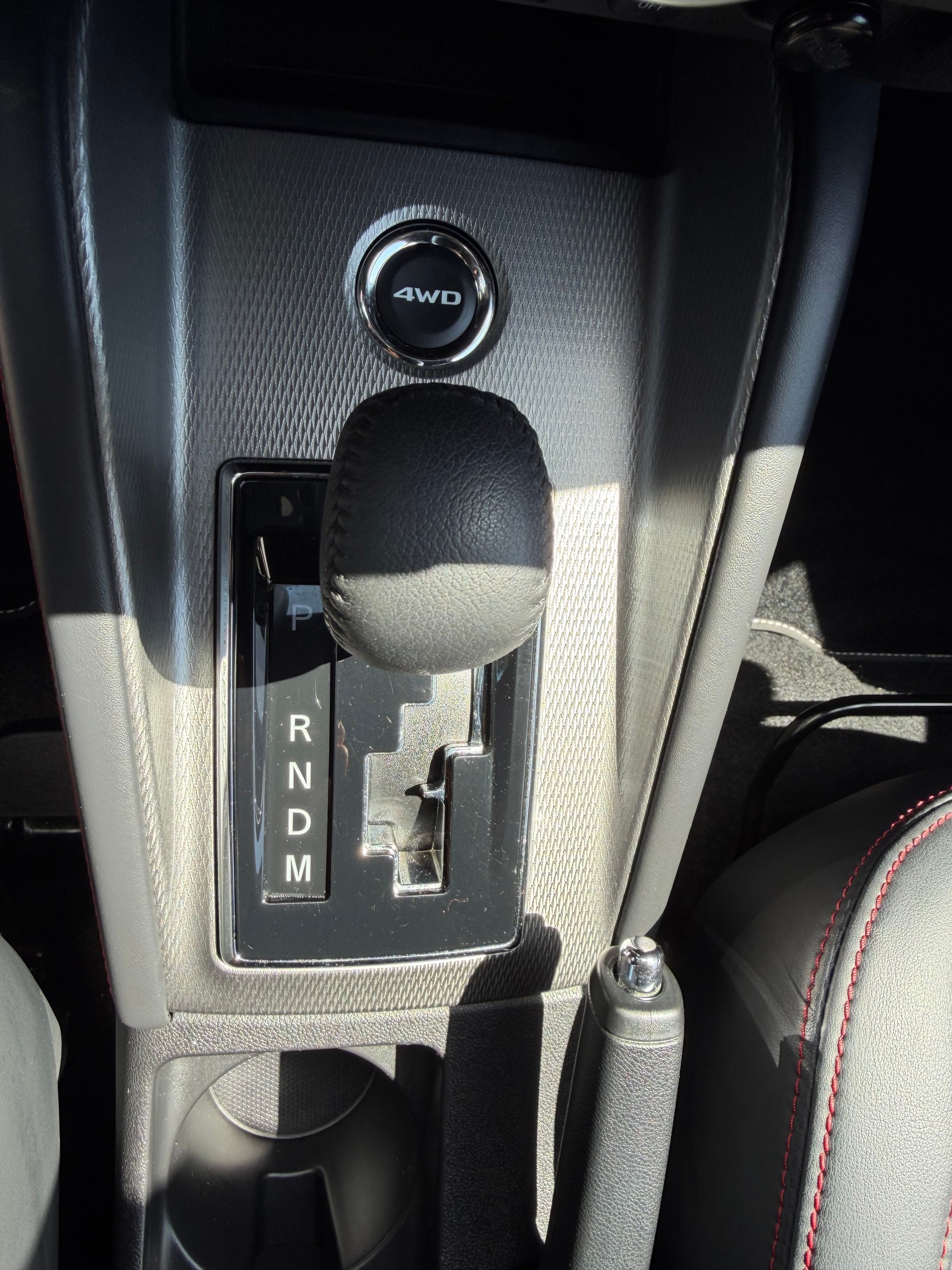 MITSUBISHI ASX 2.0 MIVEC Style 4WD Automat-image-12
