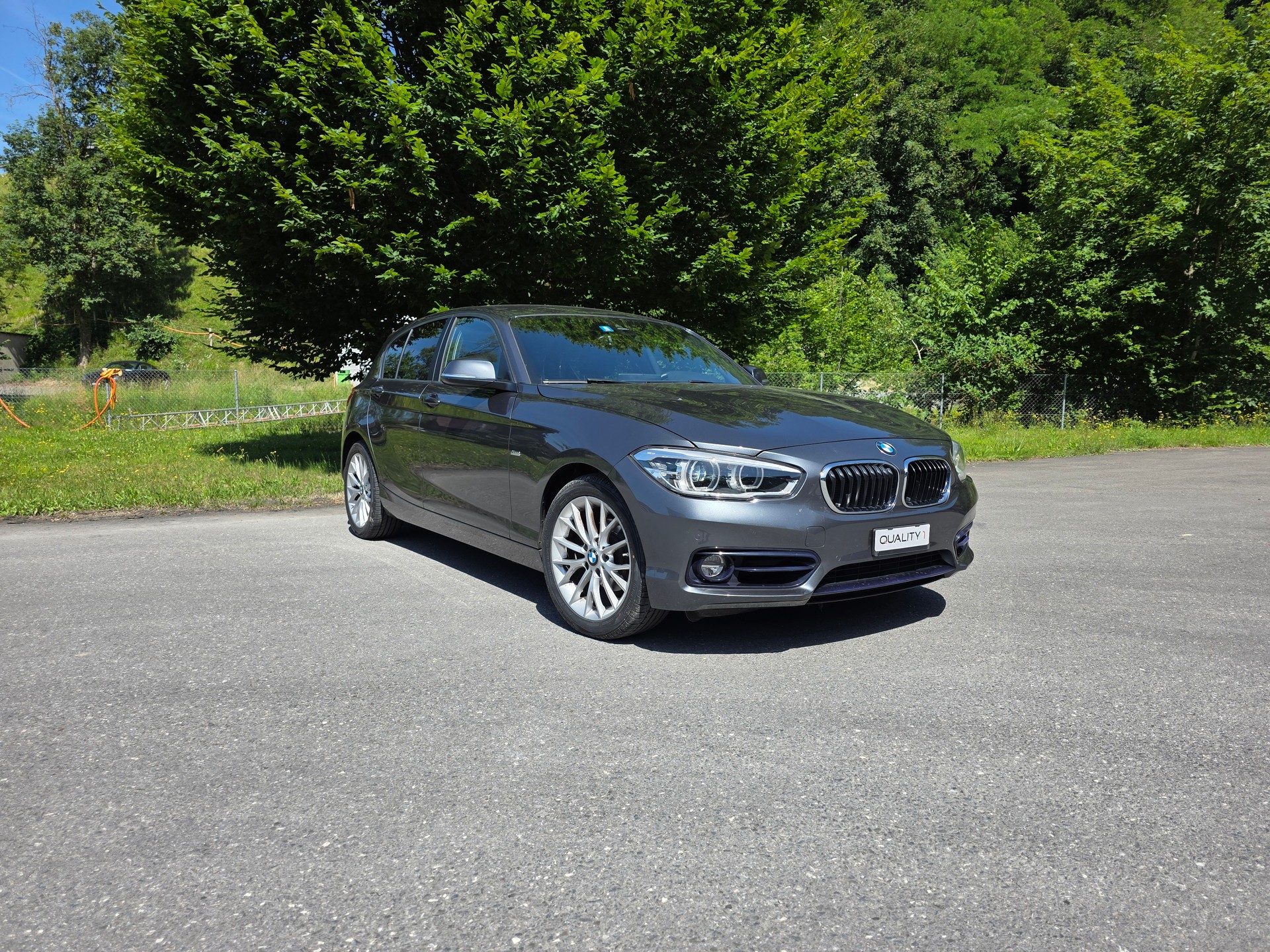 BMW 118i Sport Line Steptronic-image-4