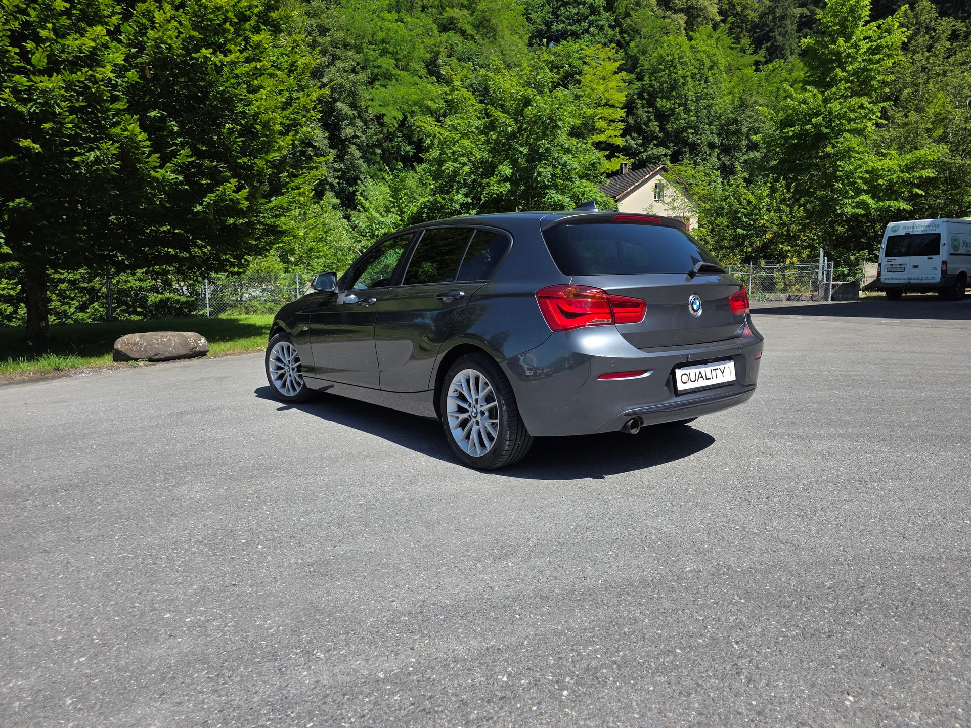 BMW 118i Sport Line Steptronic-image-16