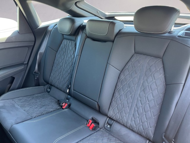 AUDI Q4 Sportback e-tron 40-image-15