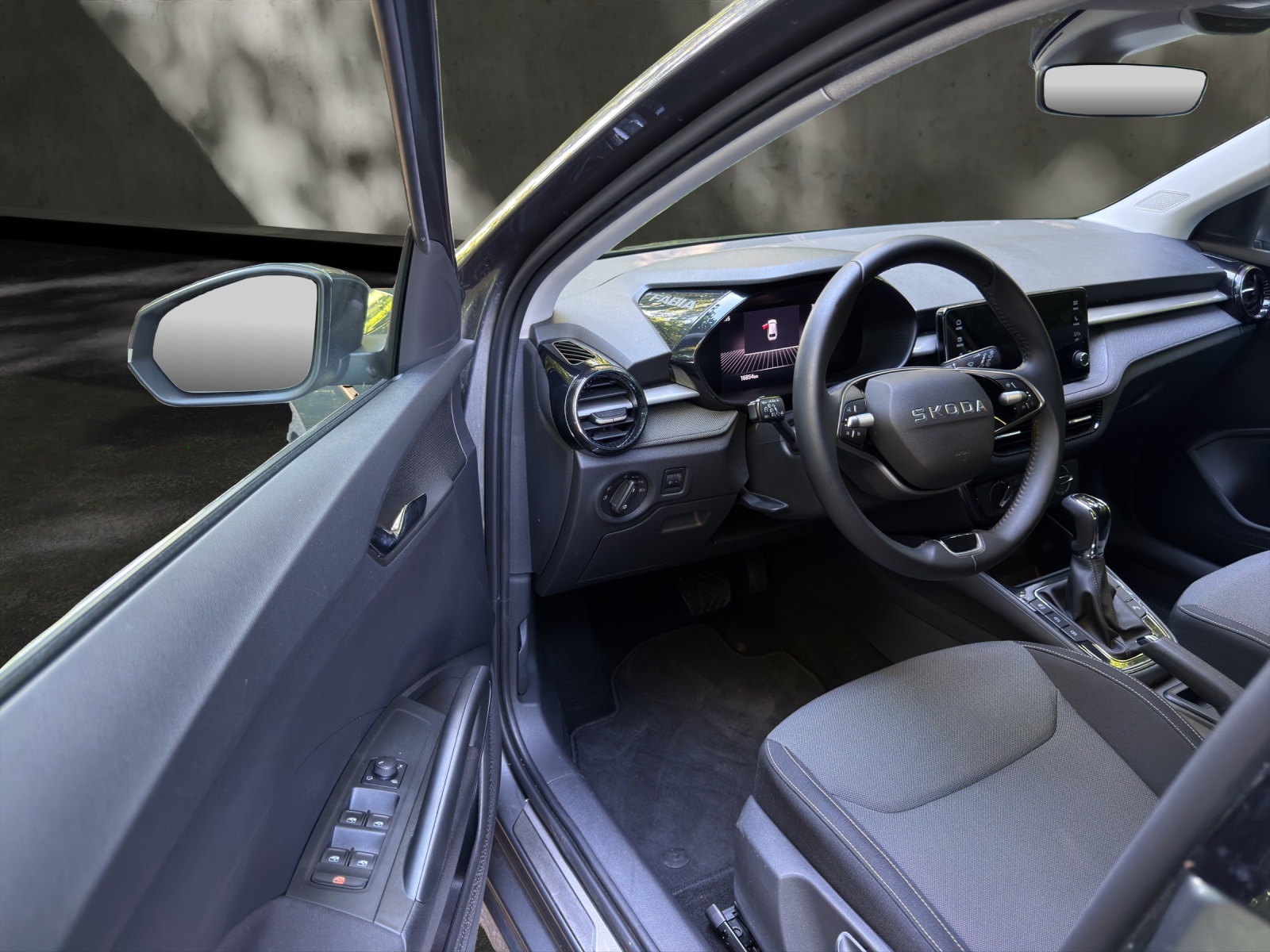 SKODA 1.0 TSI Dynamic DSG-image-7