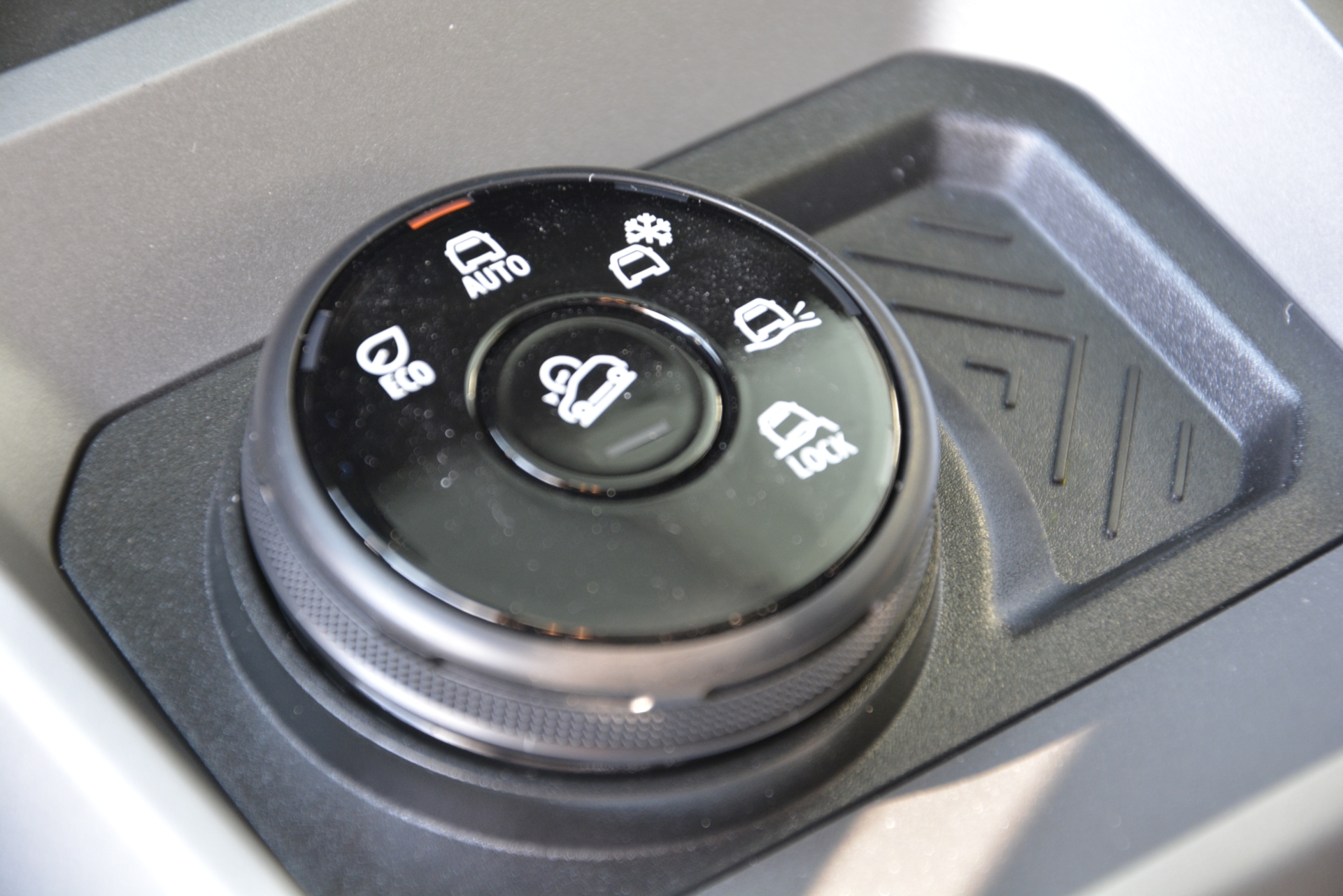 DACIA DUSTER journey hybrid 150 4x4 Automat-image-10