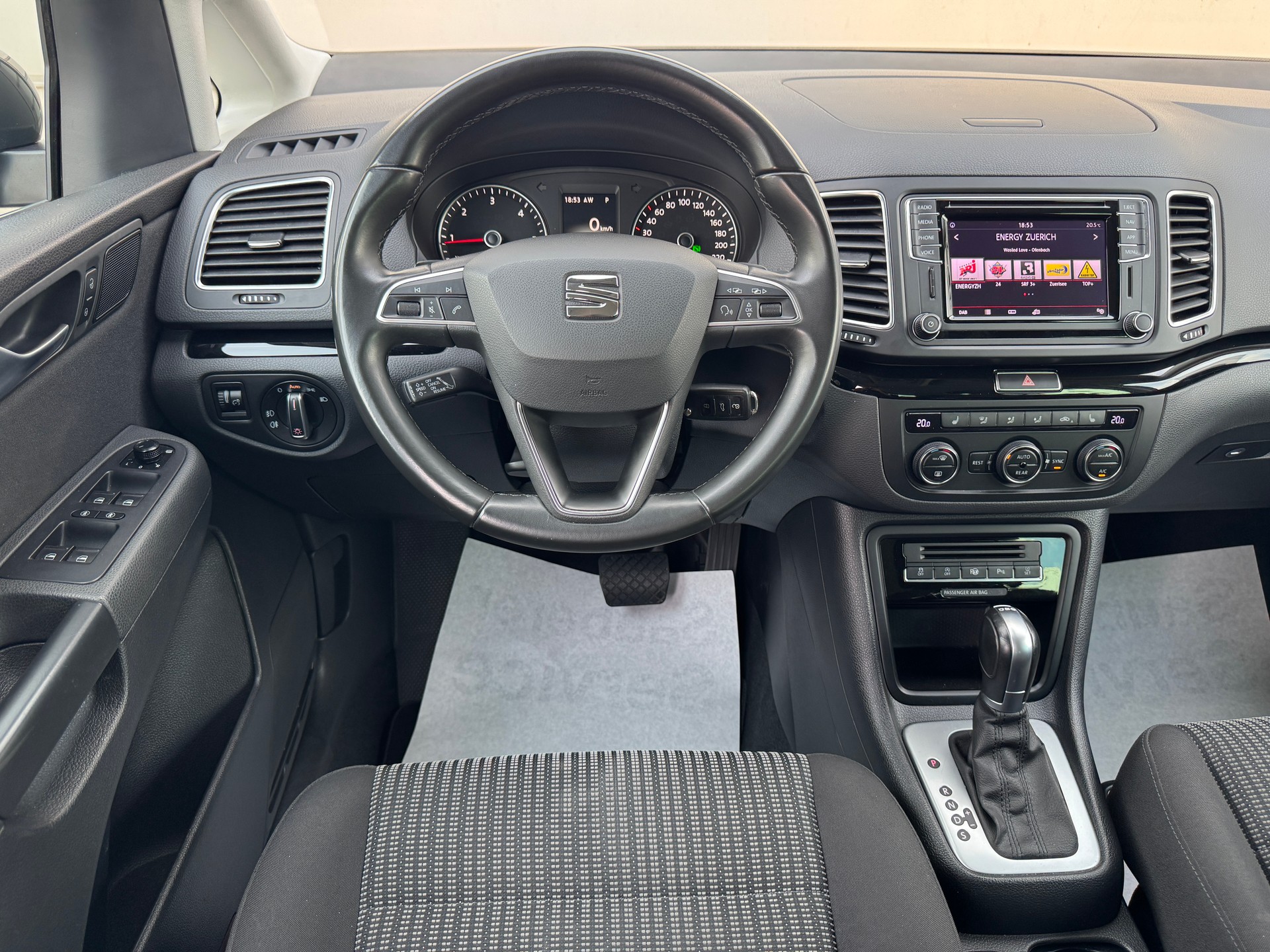SEAT Alhambra 2.0 TDI 4Drive Style-image-8