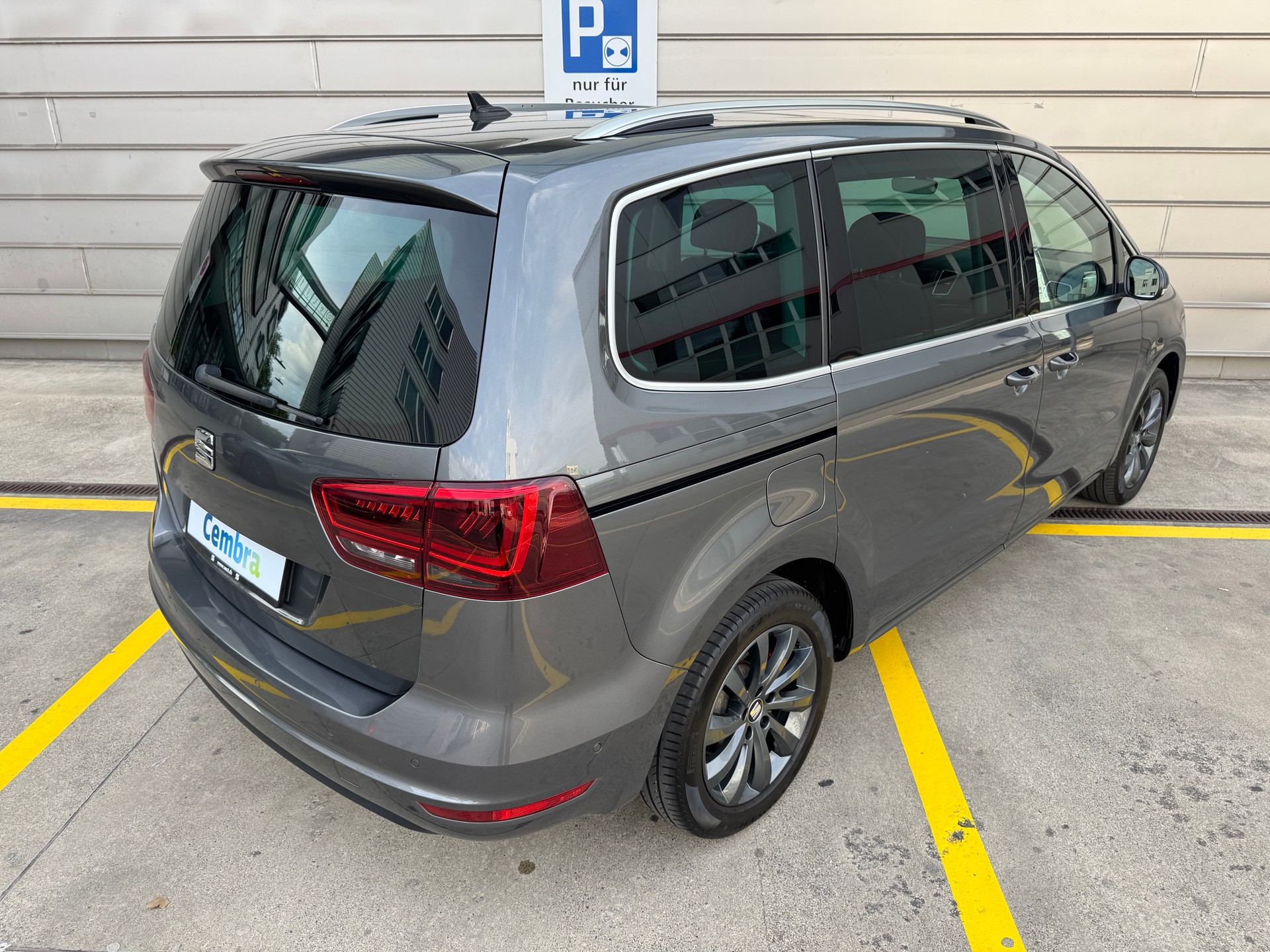 SEAT Alhambra 2.0 TDI 4Drive Style-image-15