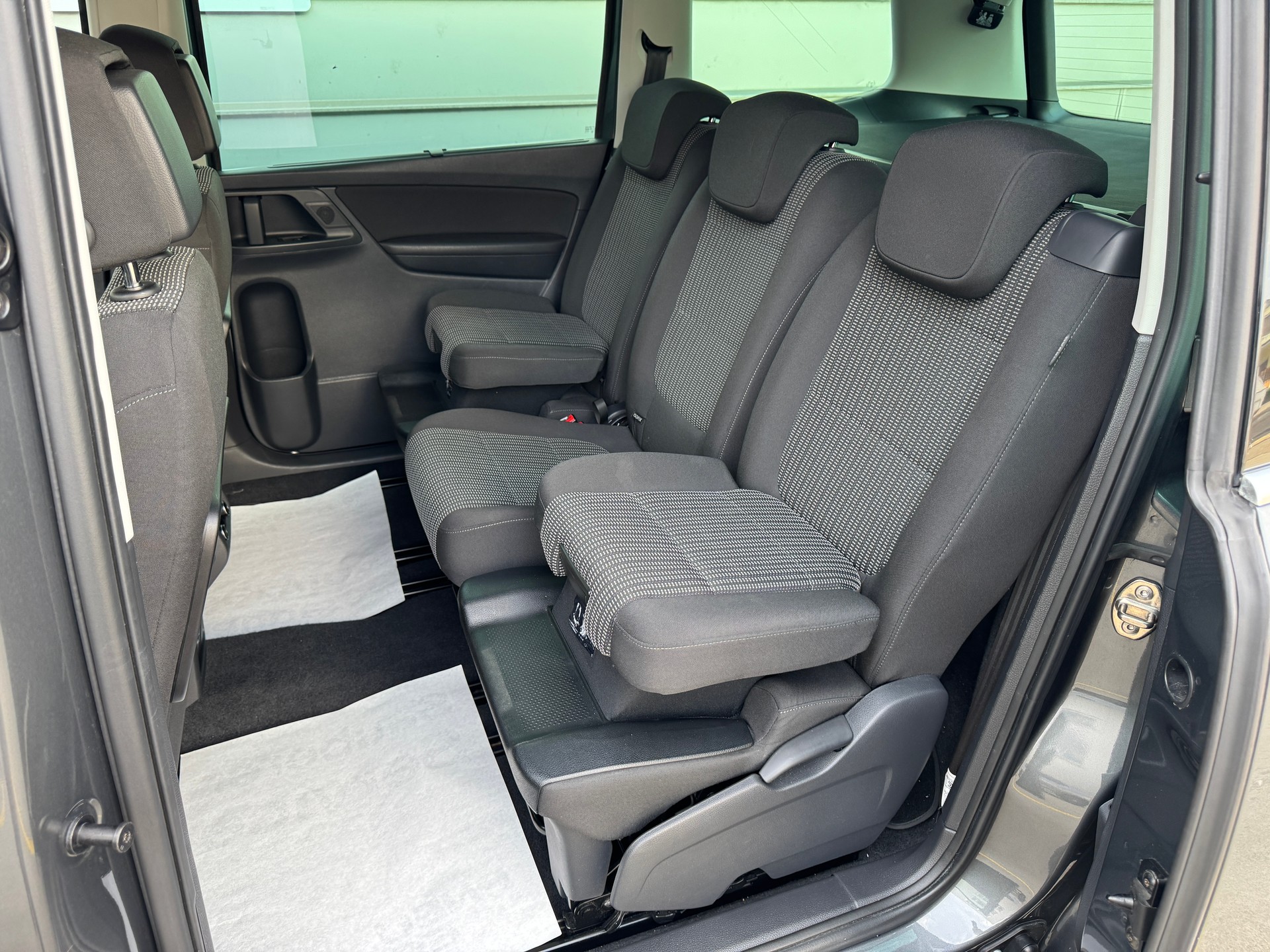 SEAT Alhambra 2.0 TDI 4Drive Style-image-6