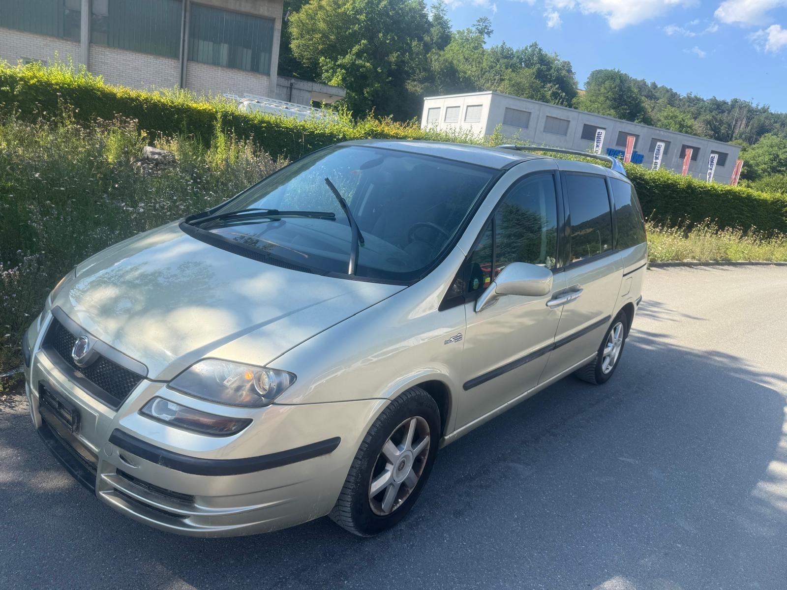 FIAT Ulysse 2.2 16V JTD Emotion Automatic-image-0