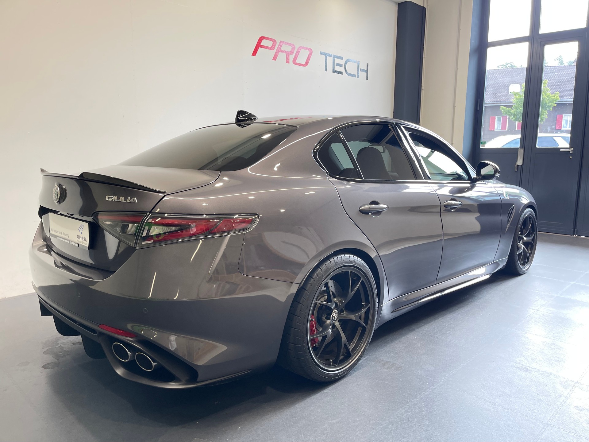 ALFA ROMEO Giulia 2.9 V6 Quadrifoglio *SPARCO*-image-2