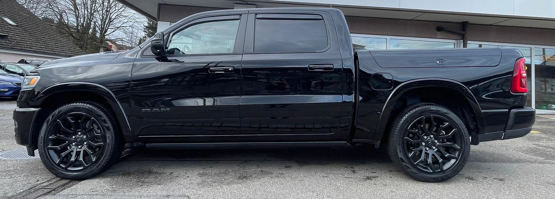 DODGE RAM 1500 Limited Crew Cab | Neue Generation | 3.0L Hurricane HO | 540 PS | Leasing ab CHF 849.–-image-0