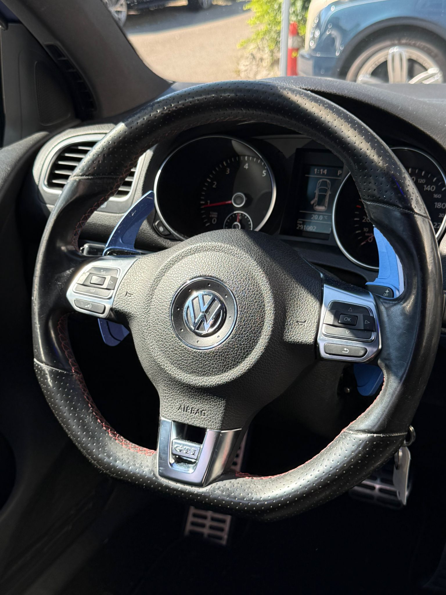 VW Golf 2.0 TSI GTI DSG-image-9