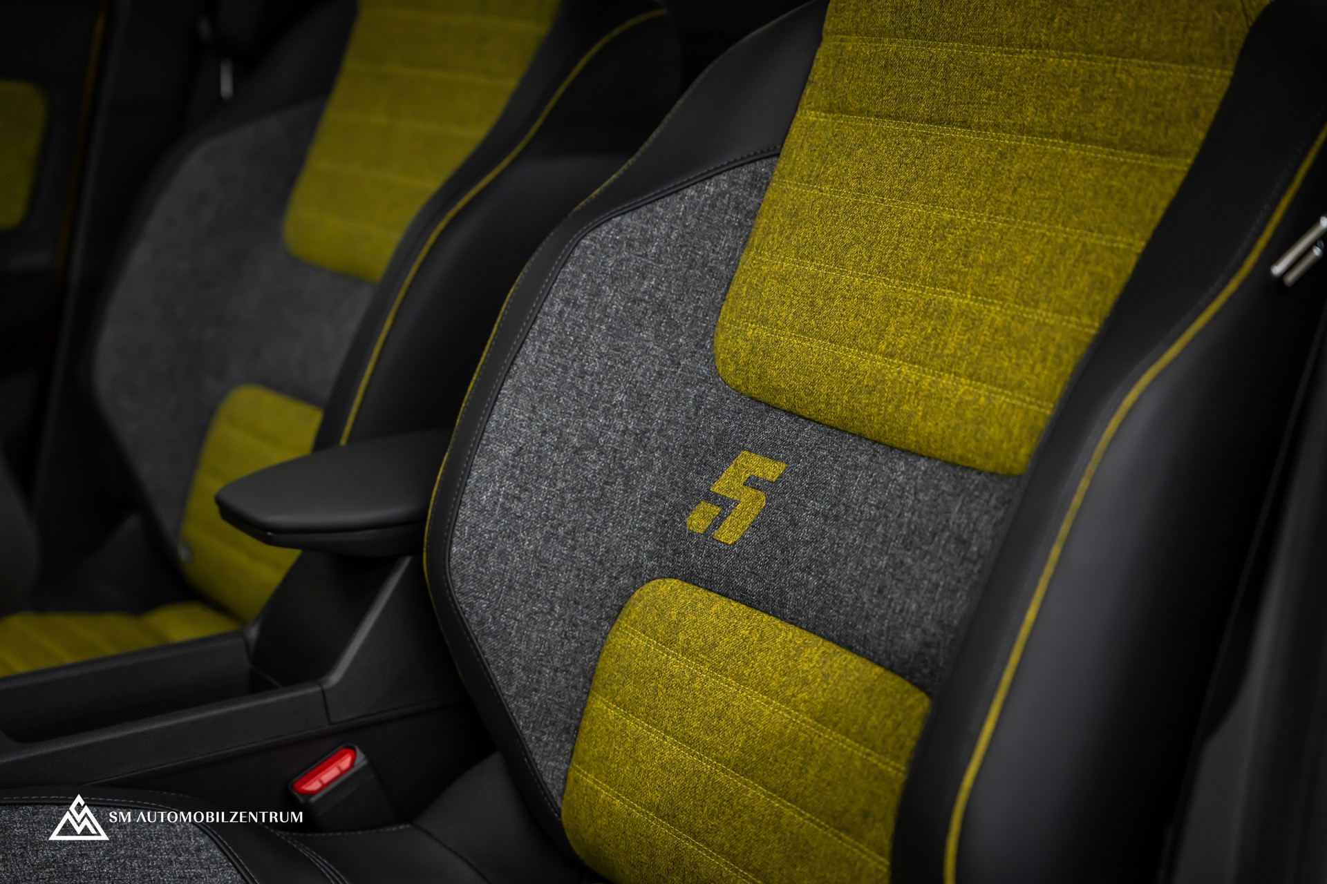 RENAULT R5 / -5 E-Tech Comfort Range 52 kWh Iconic Five / ACC / H&K / Rückfahrkamera / Safety & Advanced-image-21