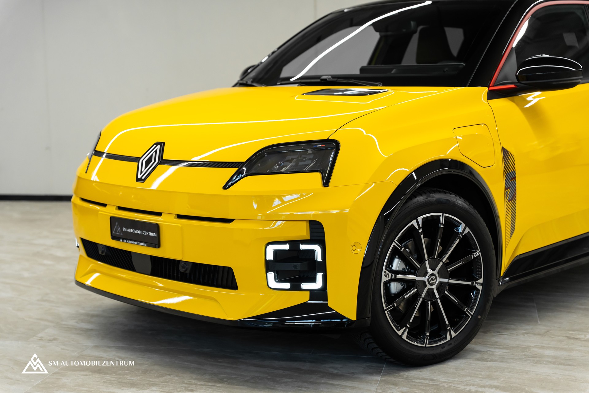 RENAULT R5 / -5 E-Tech Comfort Range 52 kWh Iconic Five / ACC / H&K / Rückfahrkamera / Safety & Advanced-image-5