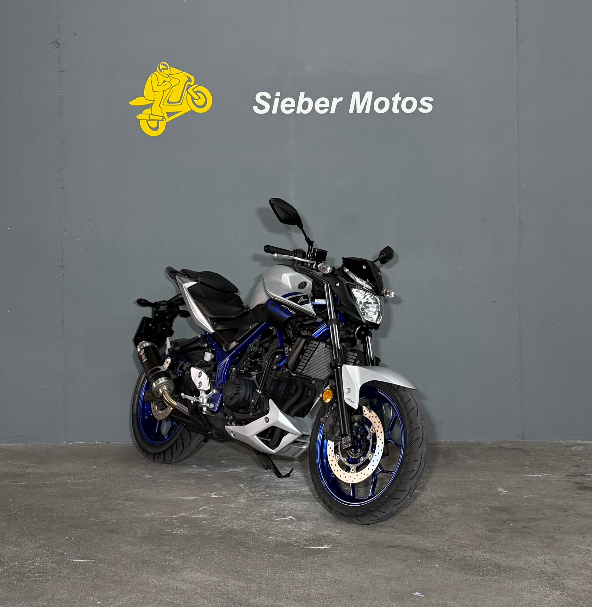 YAMAHA MT-03 ABS-showroom-element-1