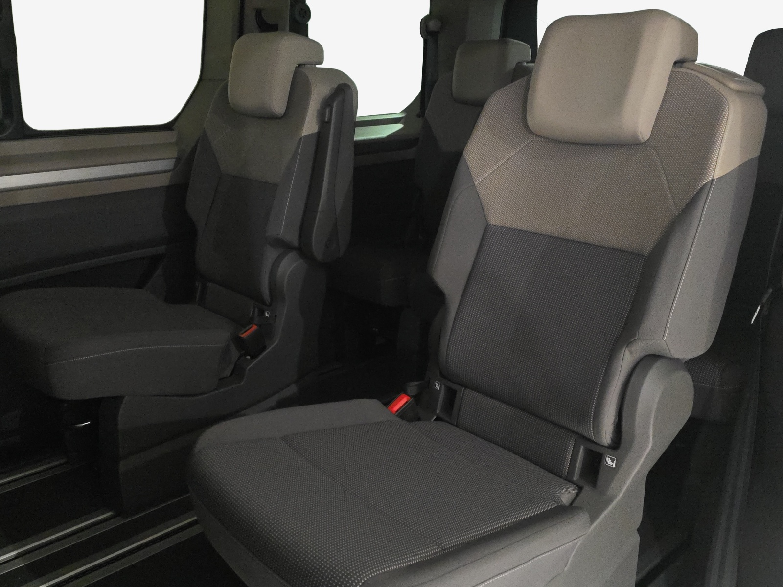 VW Multivan 1.5 eHybrid Life Edition 4Motion DSG-image-11