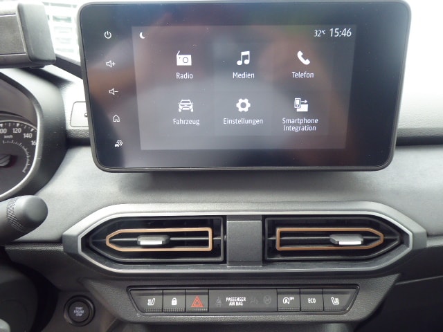 DACIA Sandero Stepway TCe 90 Extreme CVT-image-8