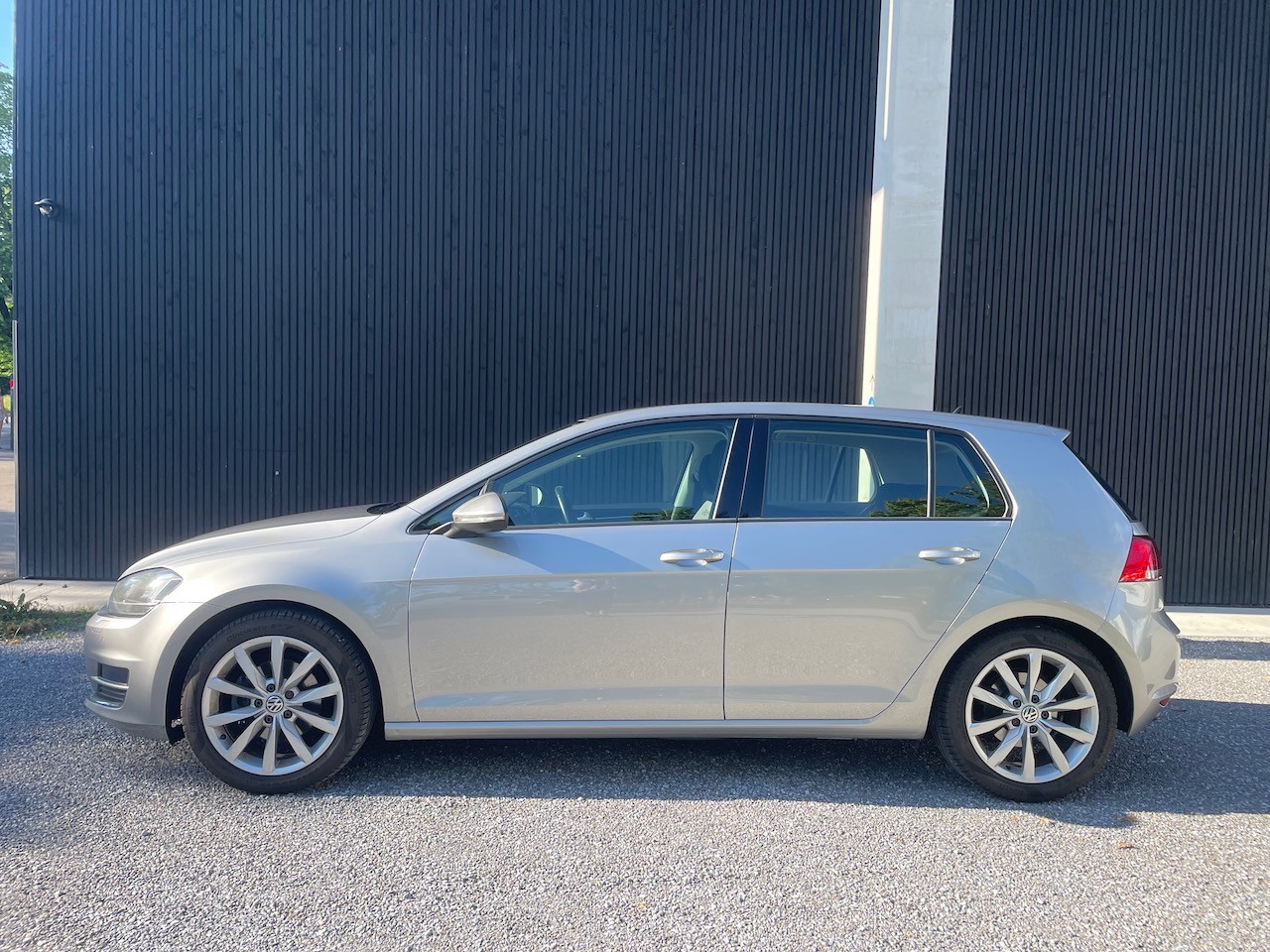 VW 2.0 TDI Highline DSG-image-2