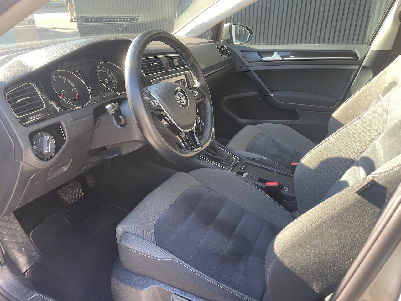 VW 2.0 TDI Highline DSG-image-5