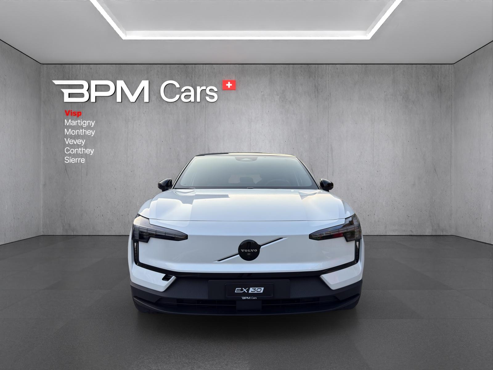 VOLVO EX30 Black Edition Ultra XCENTRIC P8 AWD-image-6