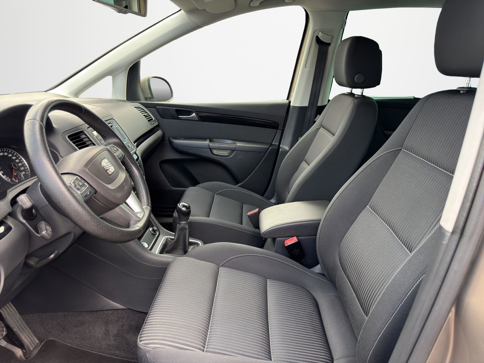 SEAT Alhambra 2.0 TDI 140 Style 4x4 S/S-image-9