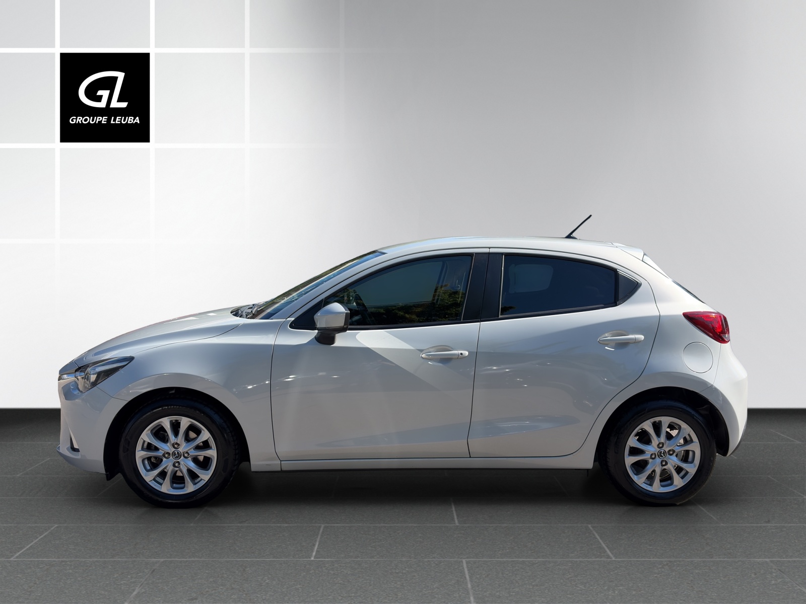 MAZDA 2 G 90 Ambition Plus-image-2
