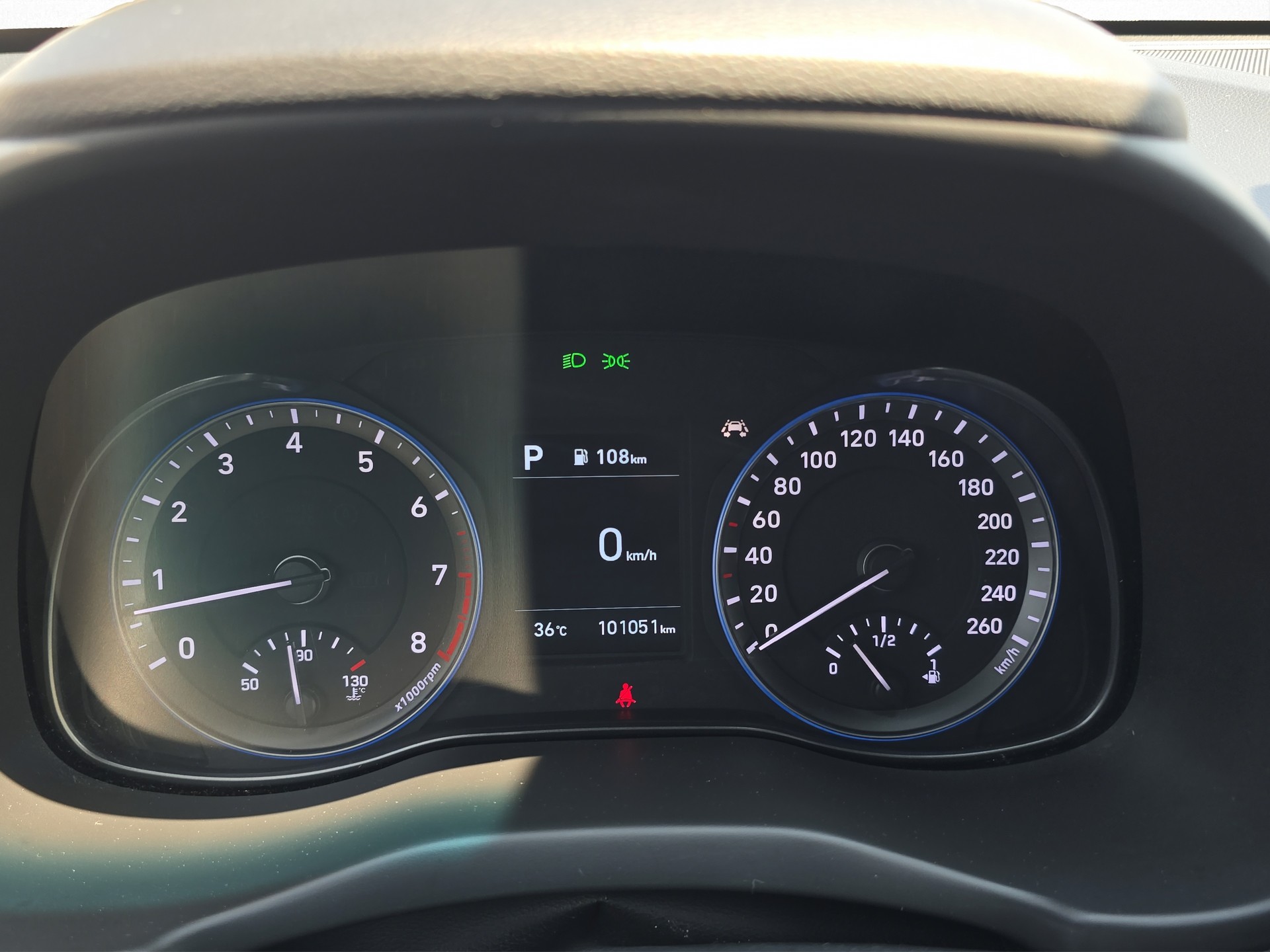 HYUNDAI Kona 1.6 T-GDi Amplia 4WD-image-12