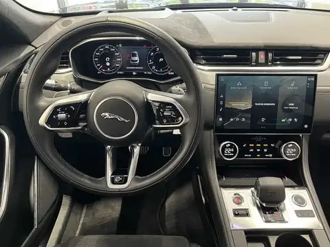 JAGUAR SVR-image-3