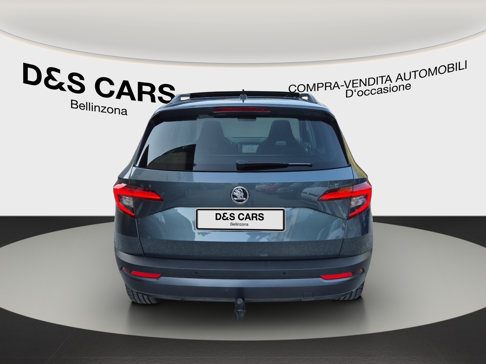 SKODA Karoq 2.0 TDI CR Style 4x4 DSG-image-4