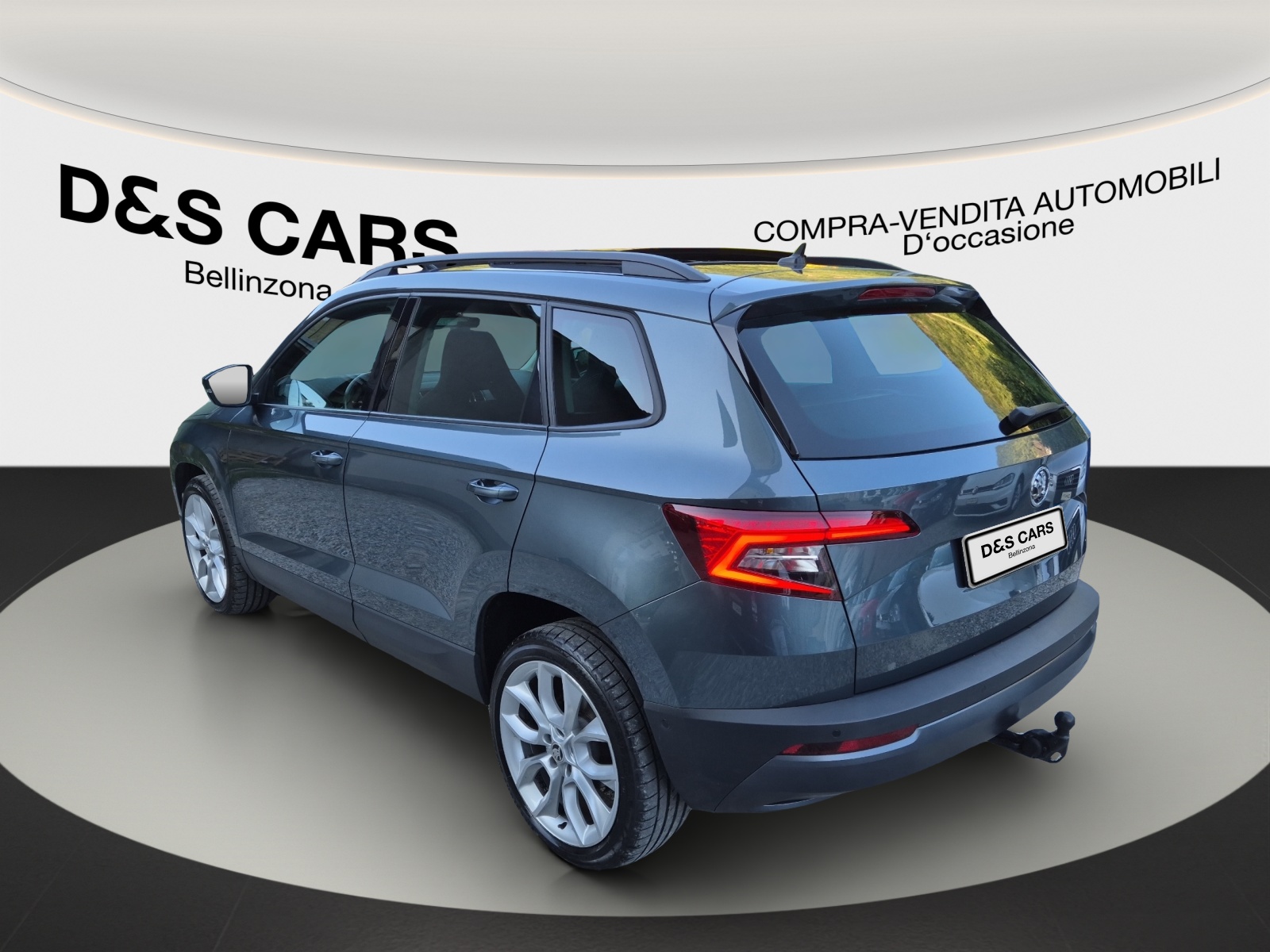 SKODA Karoq 2.0 TDI CR Style 4x4 DSG-image-3