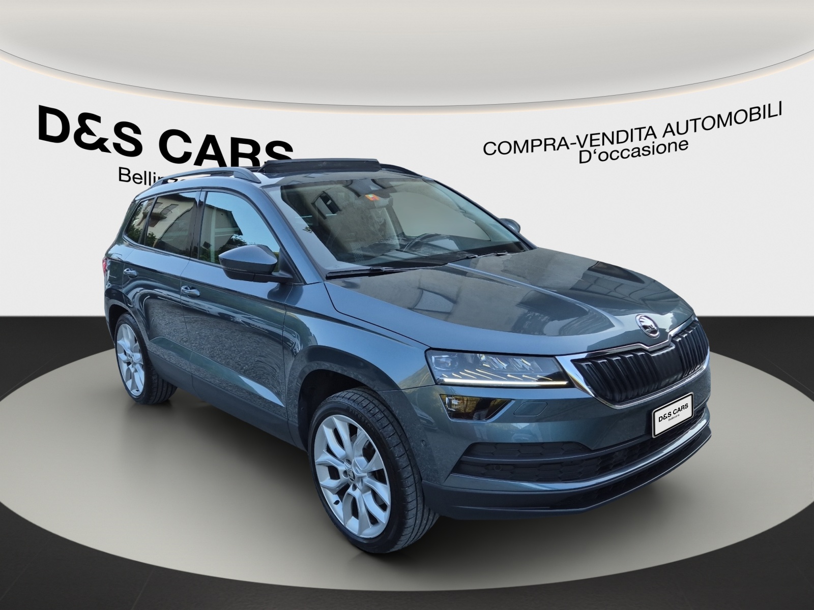SKODA Karoq 2.0 TDI CR Style 4x4 DSG-image-7