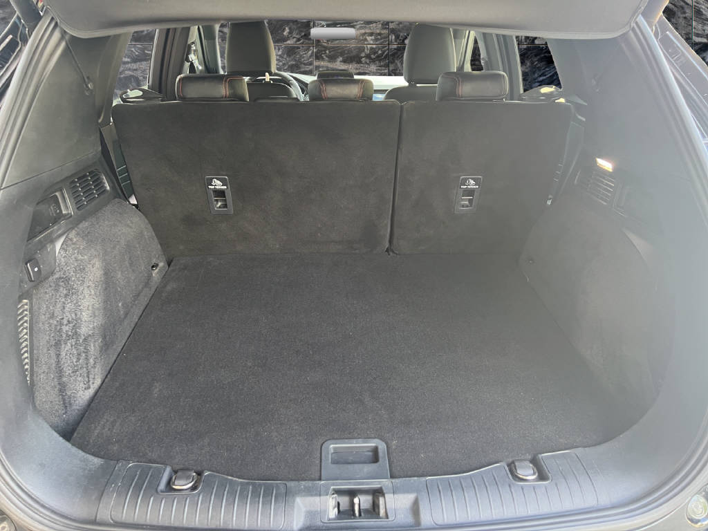 FORD Kuga 2.5 Plug-in Hybrid ST-Line X-image-9