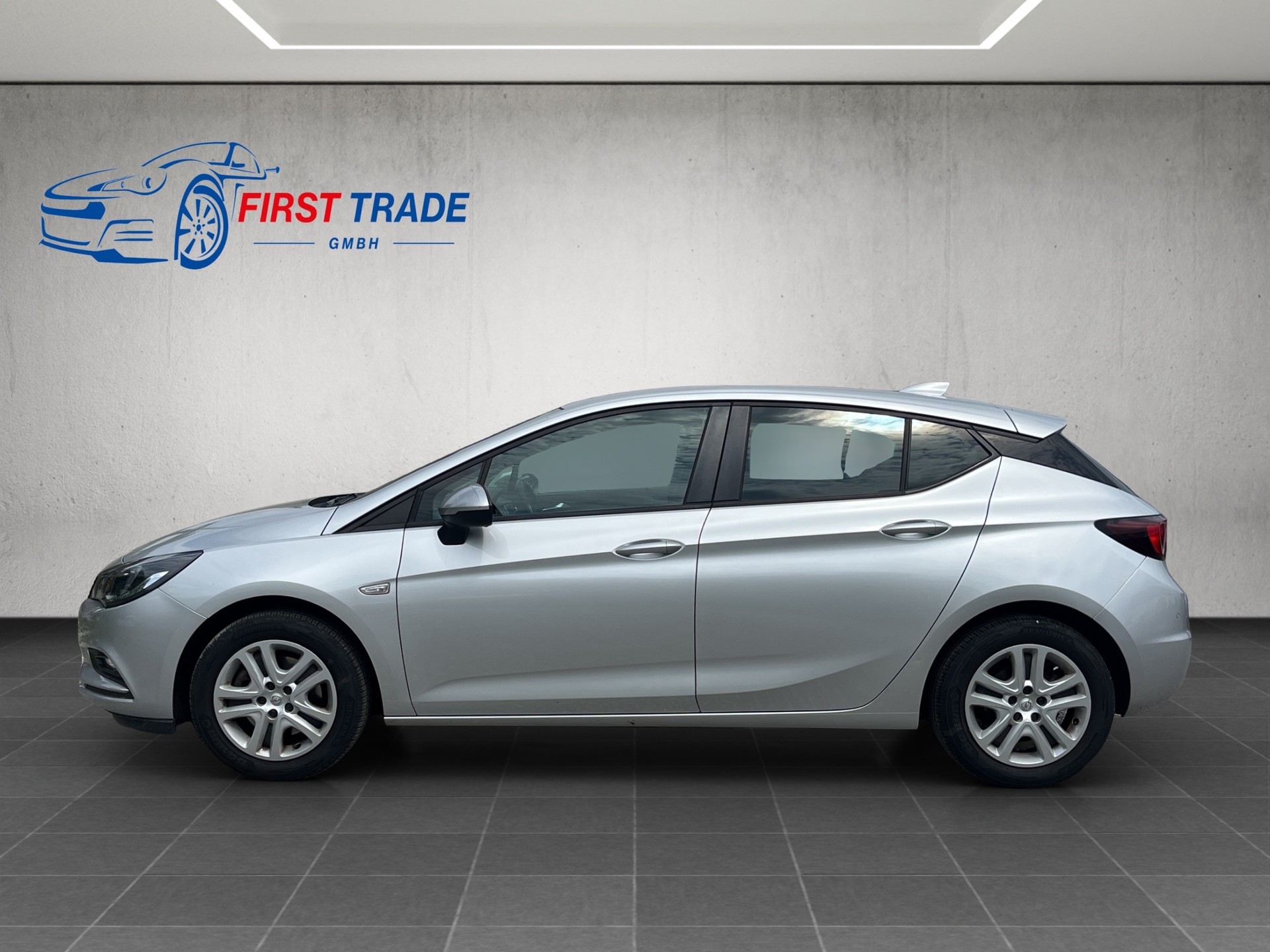 OPEL Astra 1.6 CDTi ecoF Enjoy Automatic-image-7