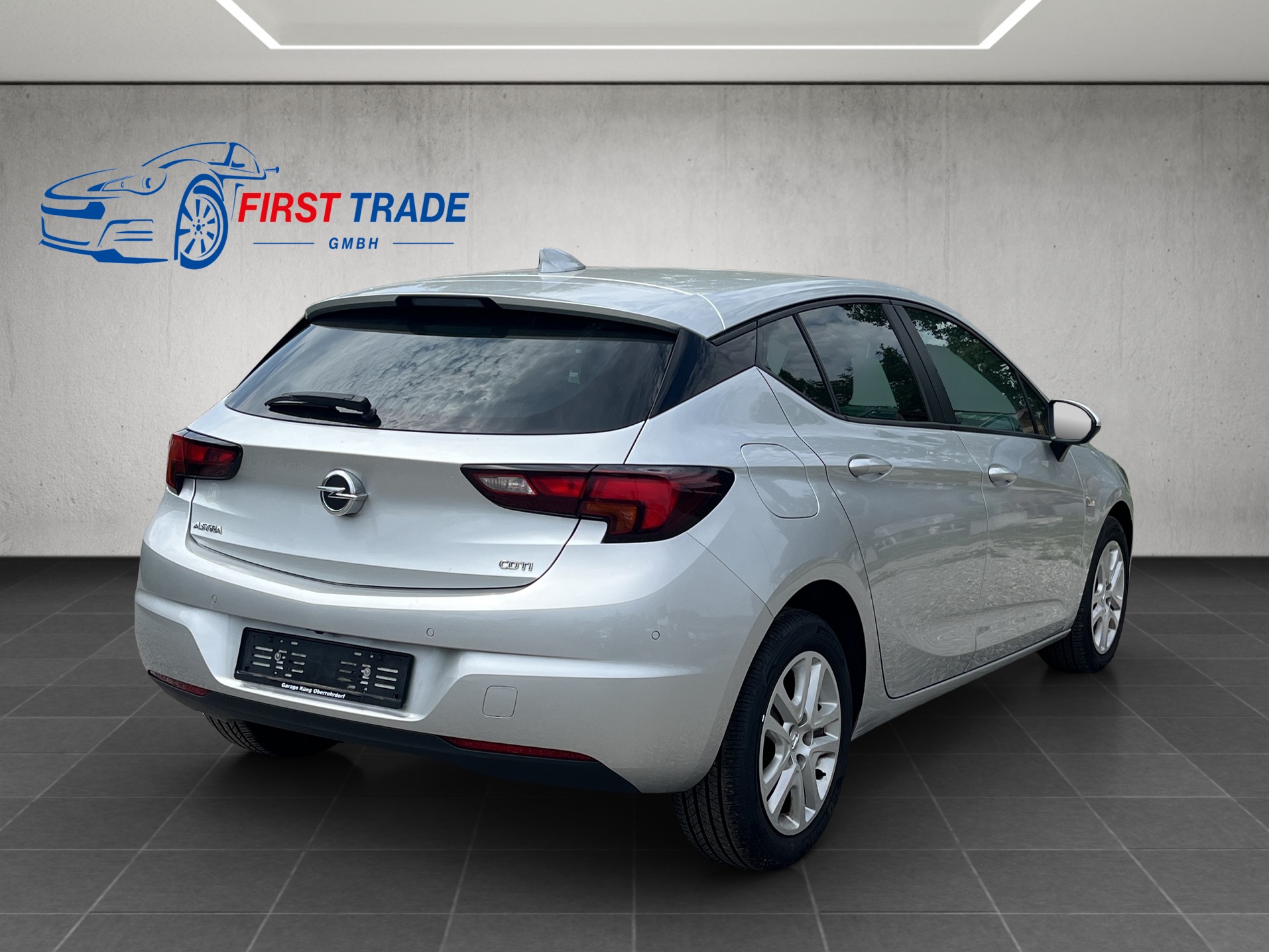 OPEL Astra 1.6 CDTi ecoF Enjoy Automatic-image-4