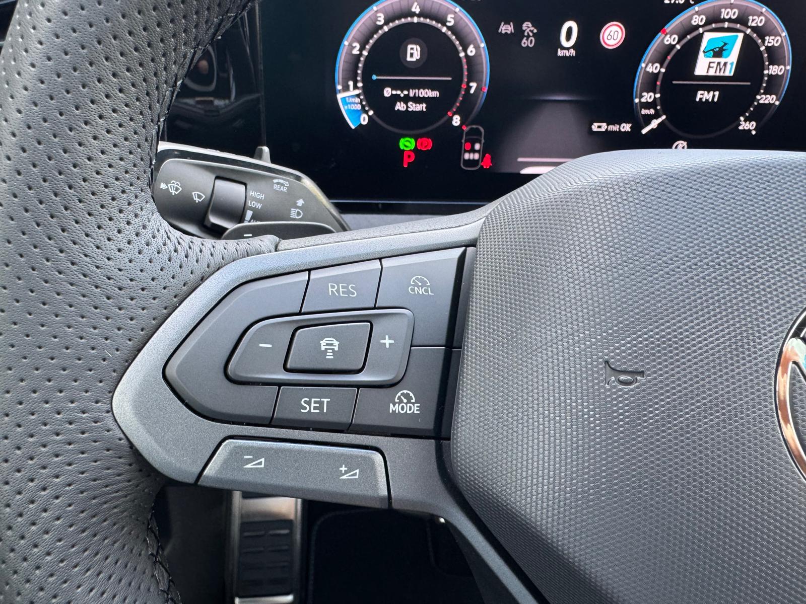 VW Tiguan 2.0 TSI DSG R-Line Plus 4Motion-image-9
