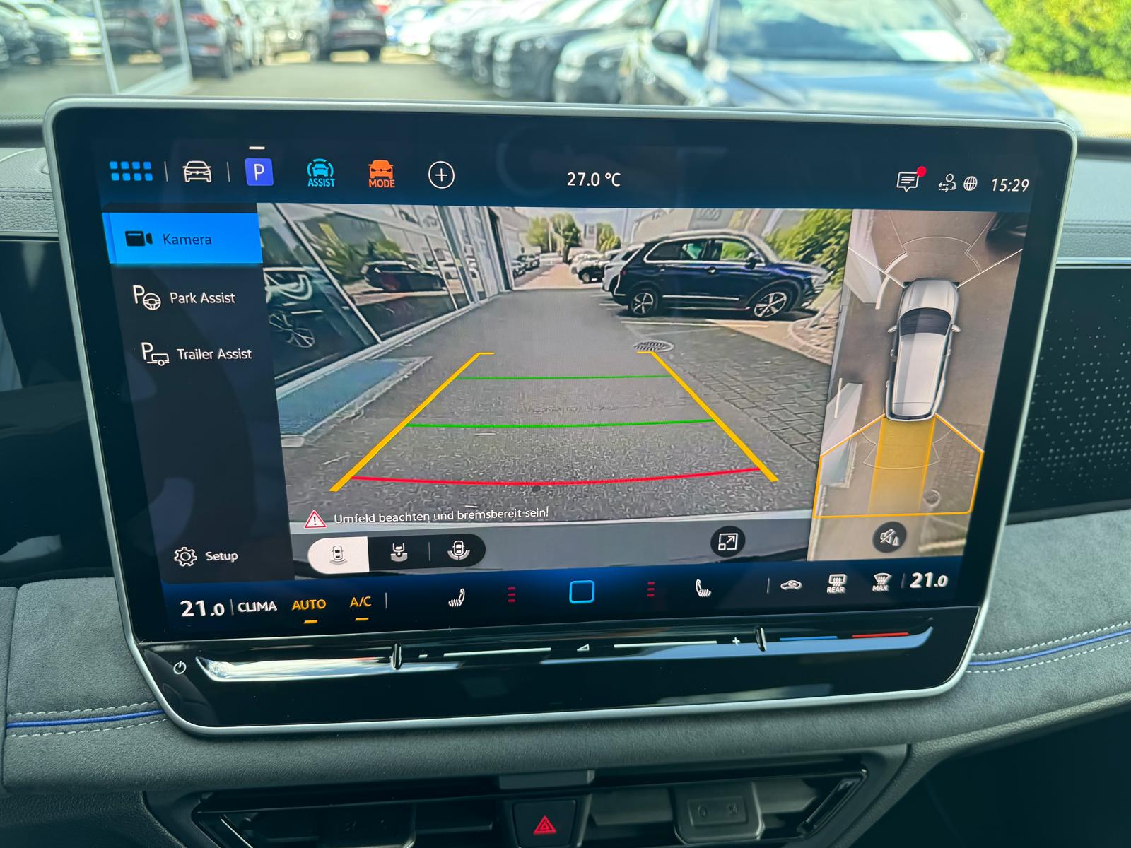VW Tiguan 2.0 TSI DSG R-Line Plus 4Motion-image-11