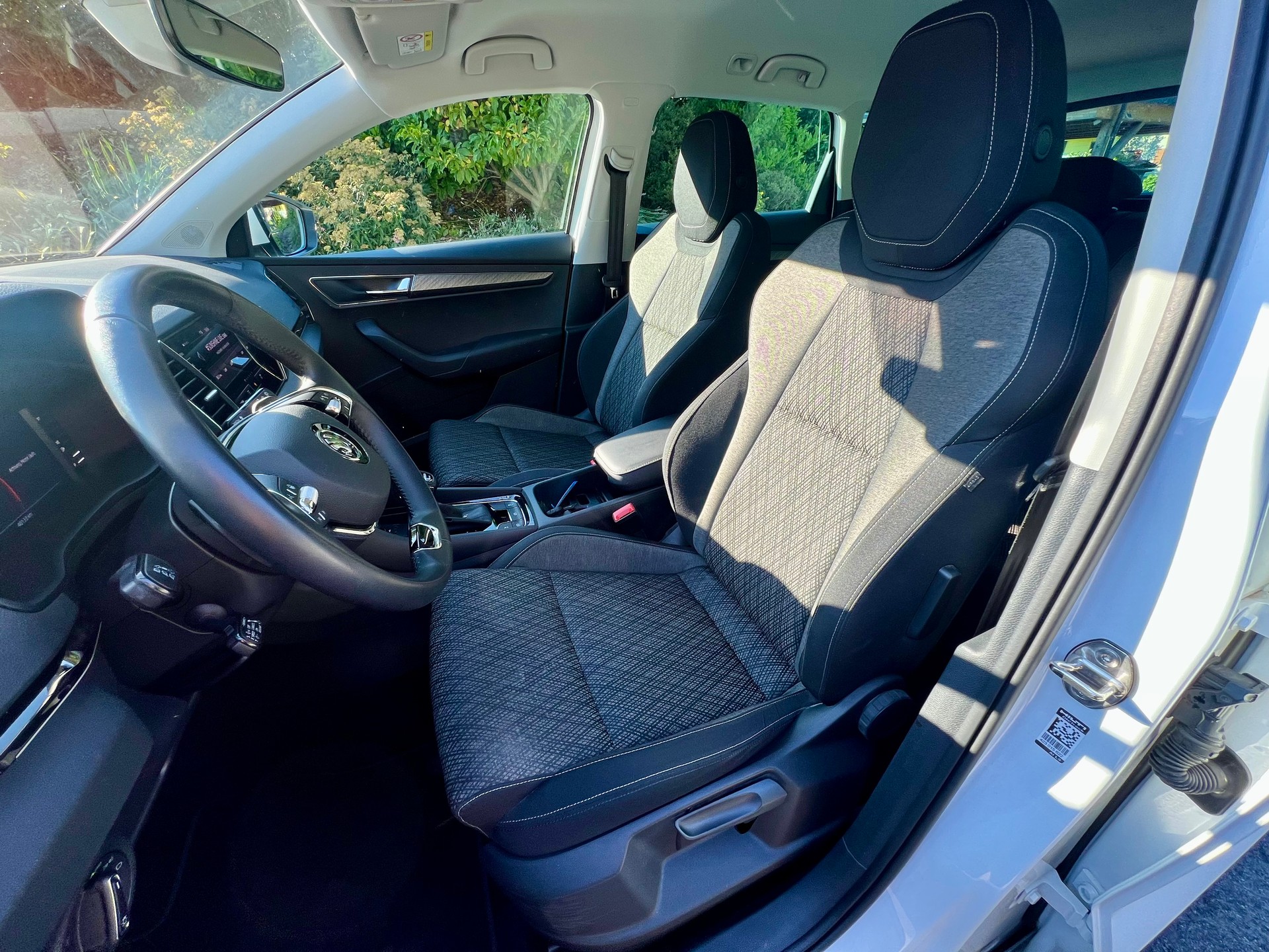 SKODA Karoq 2.0 TDI CR Style 4x4 DSG-image-8