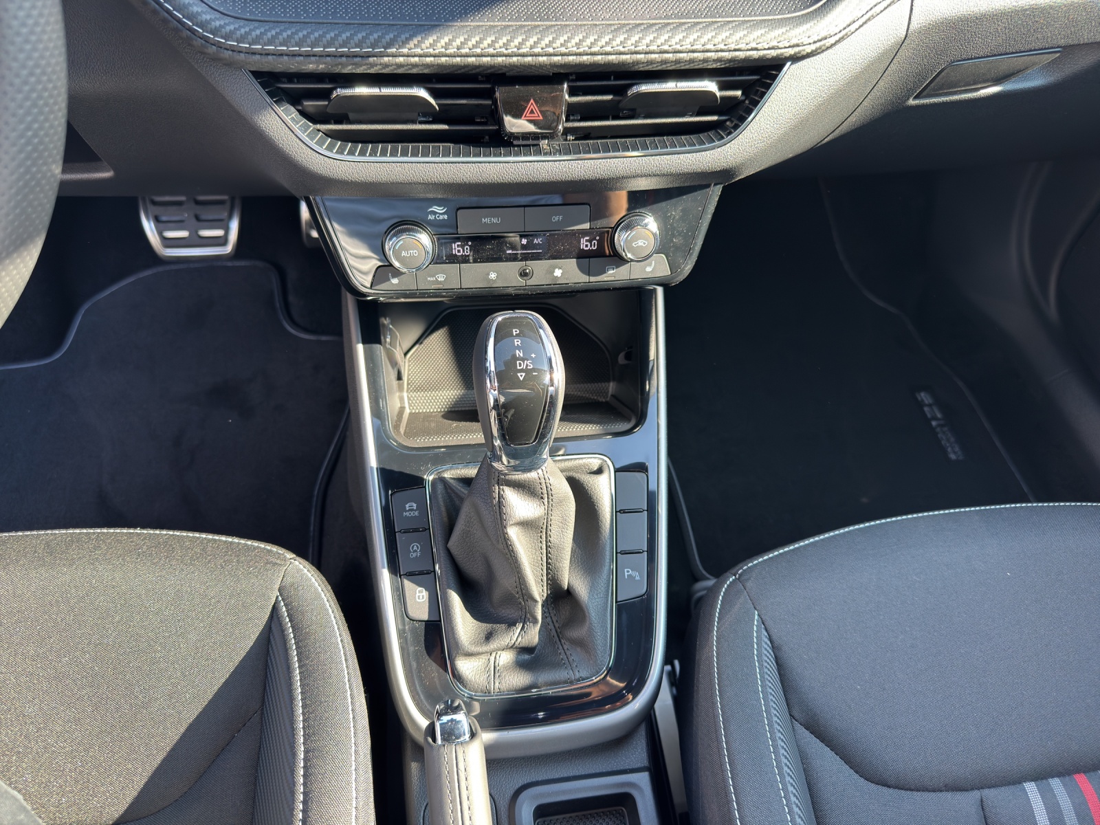 SKODA Fabia 1.5 TSI Motorsport DSG-image-12