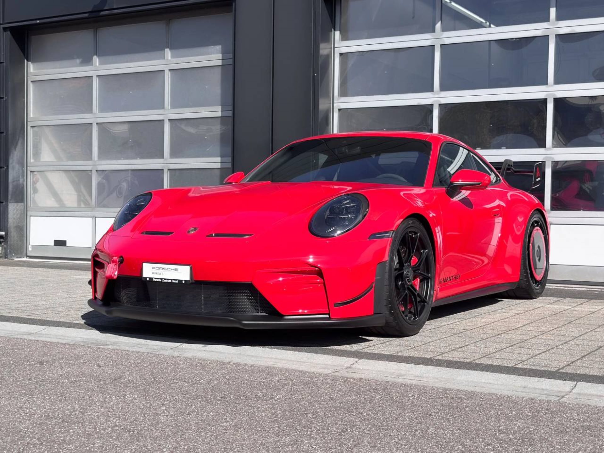PORSCHE 911 GT3-image-8