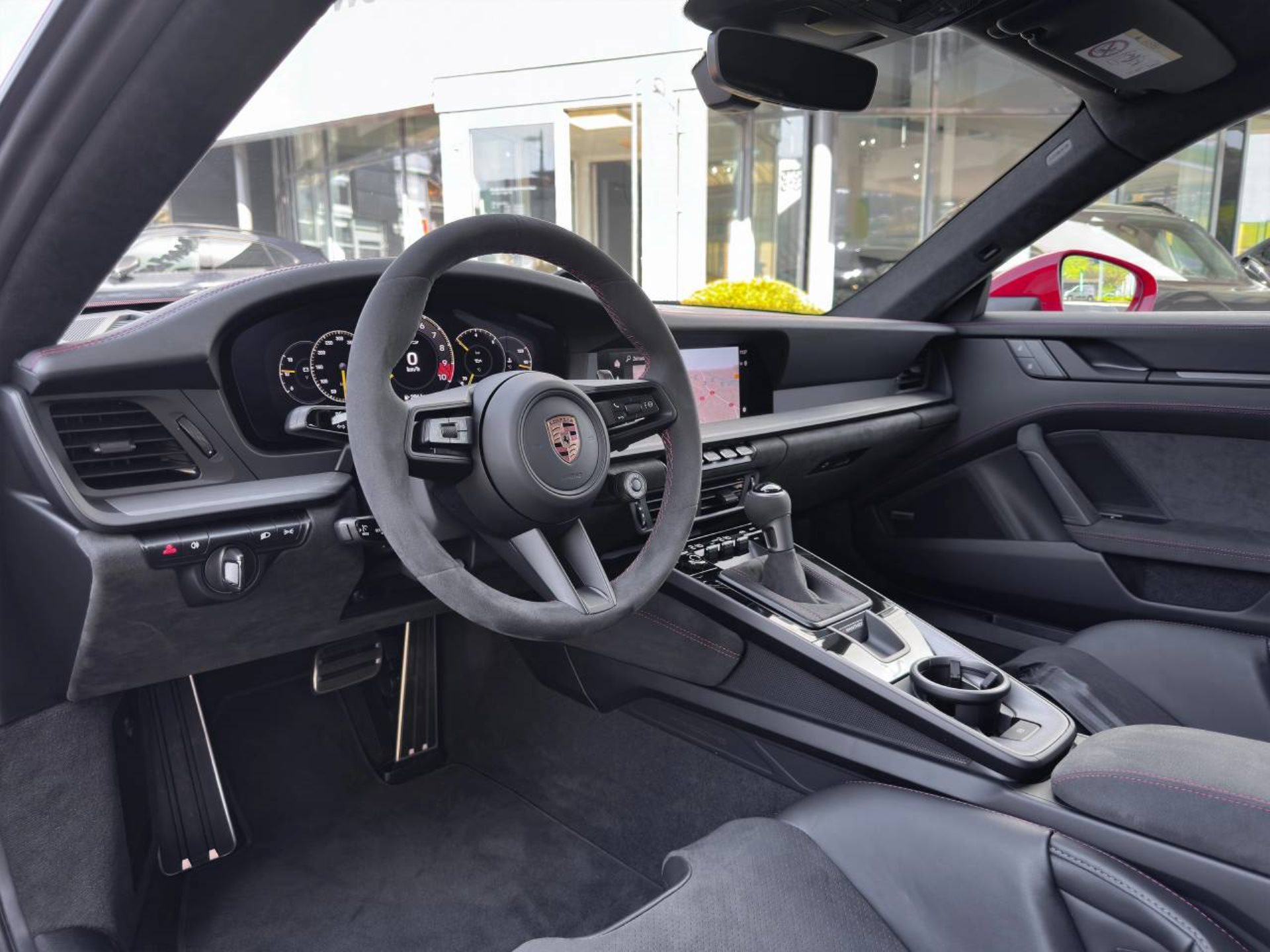 PORSCHE 911 GT3-image-17