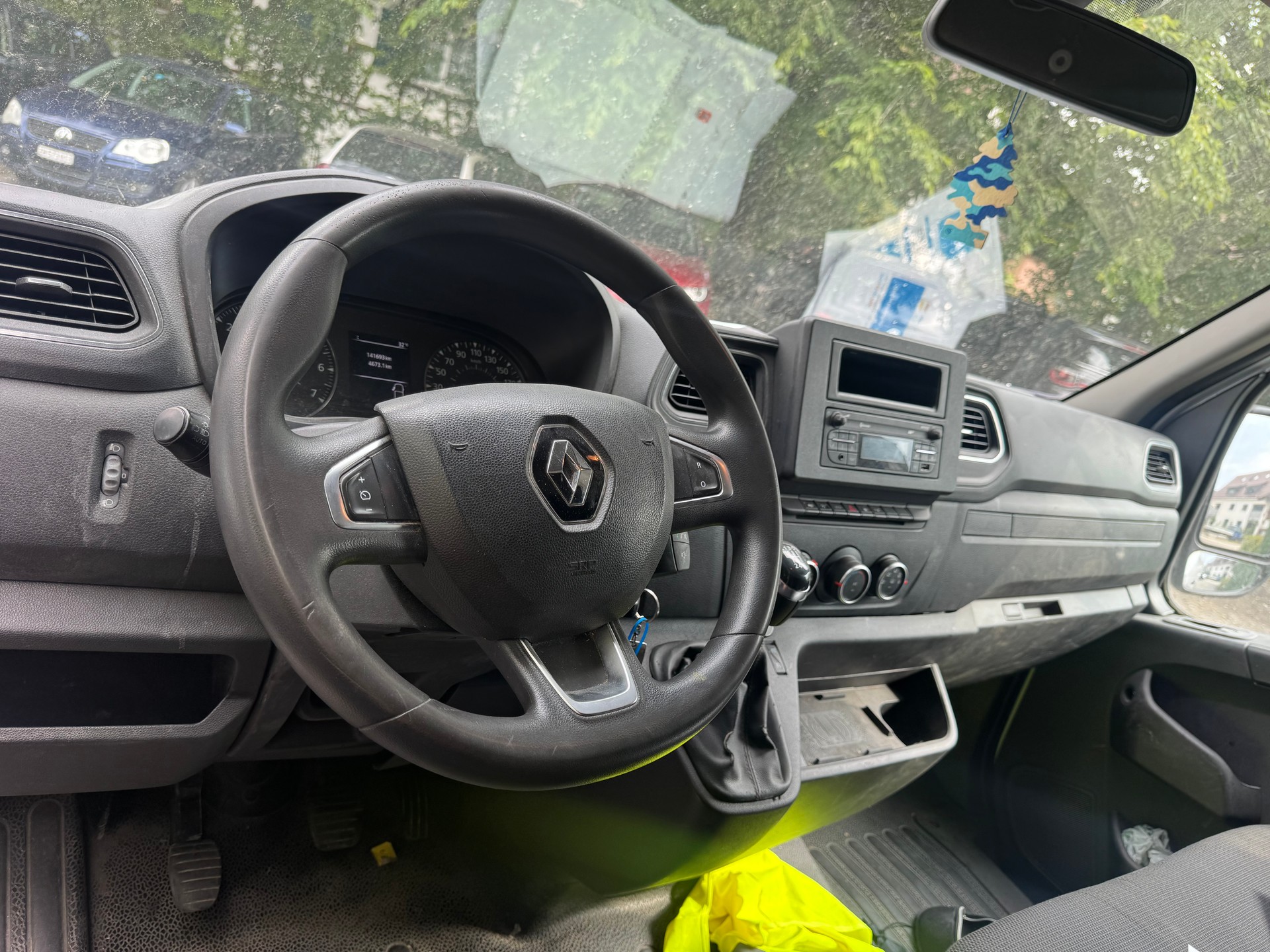 RENAULT Master T35 ENERGY 2.3dCi 150 L2H2-image-7