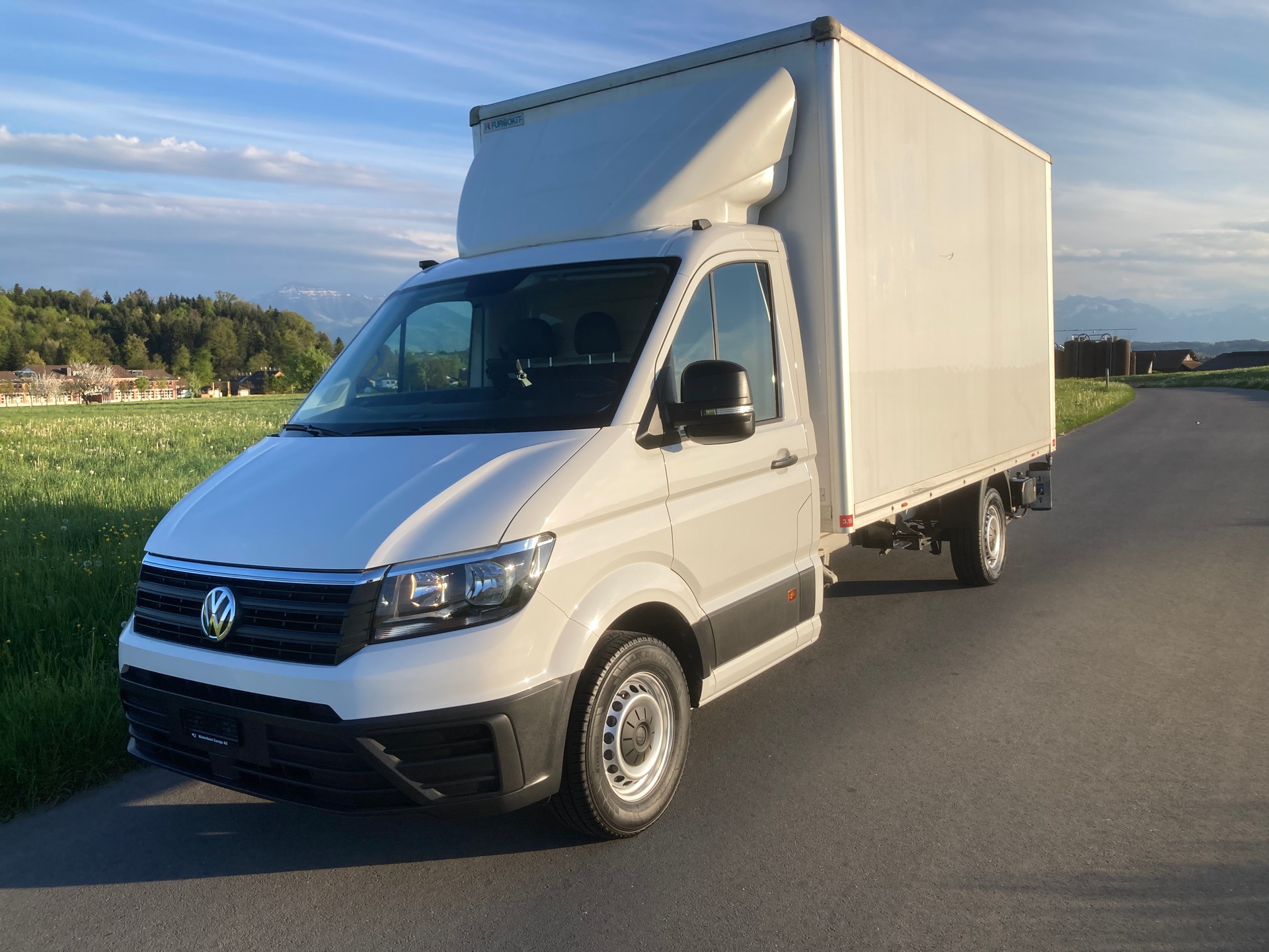 VW Crafter 35 2.0 TDI L4 mit Hebebühne-image-0