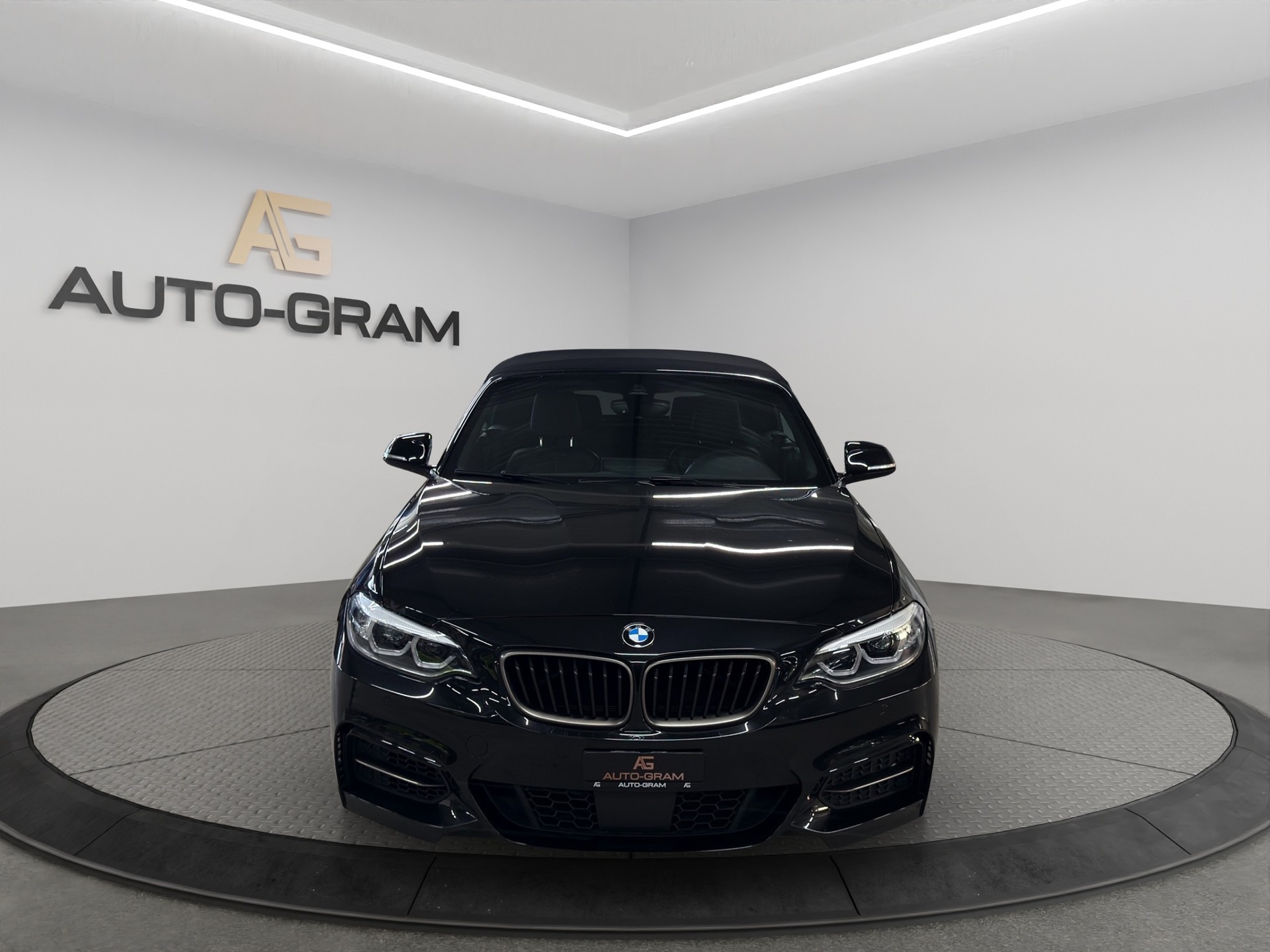 BMW M240i xDrive Steptronic-image-7