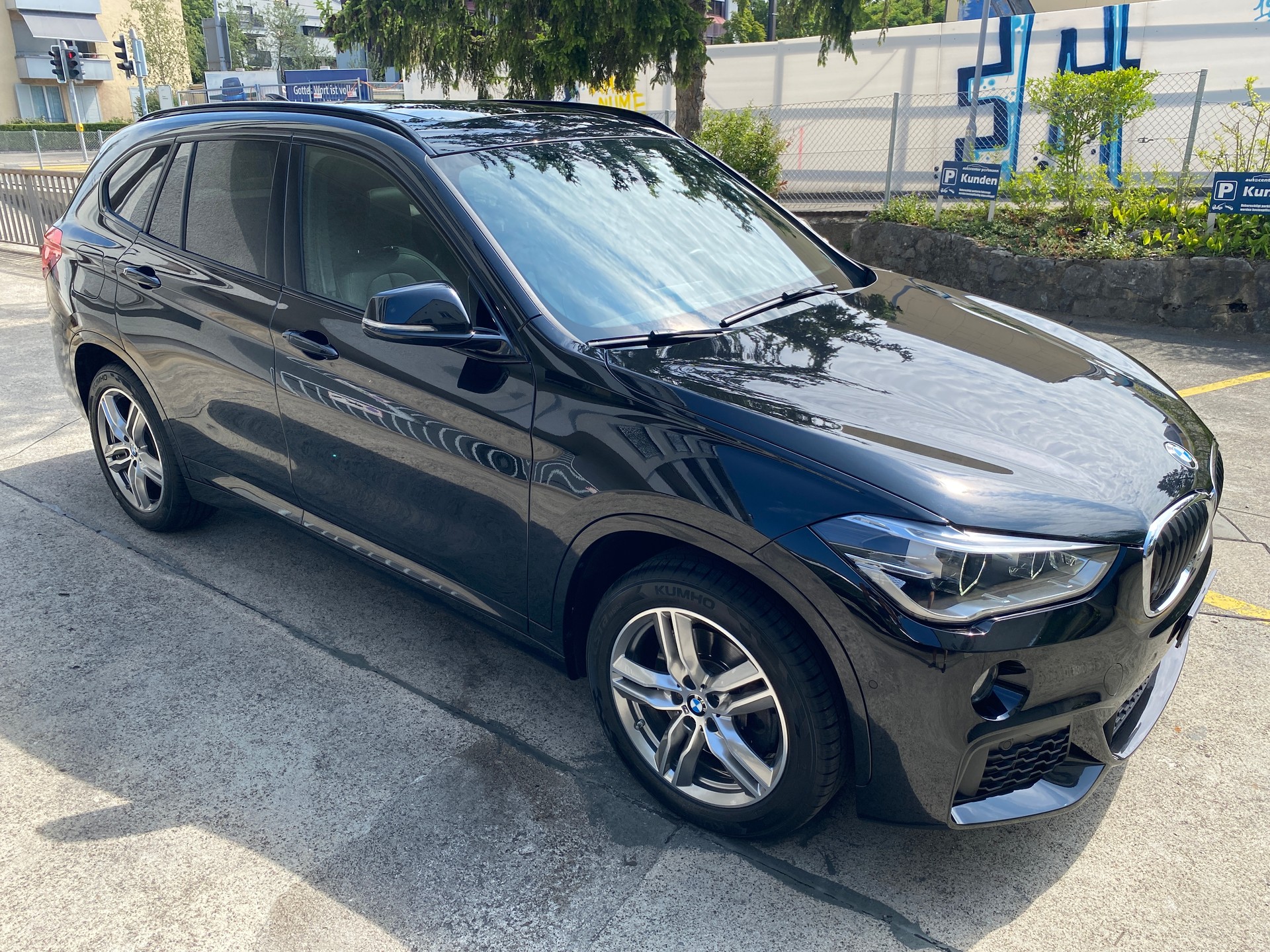 BMW X1 xDrive 25i M Sport Steptronic-image-3