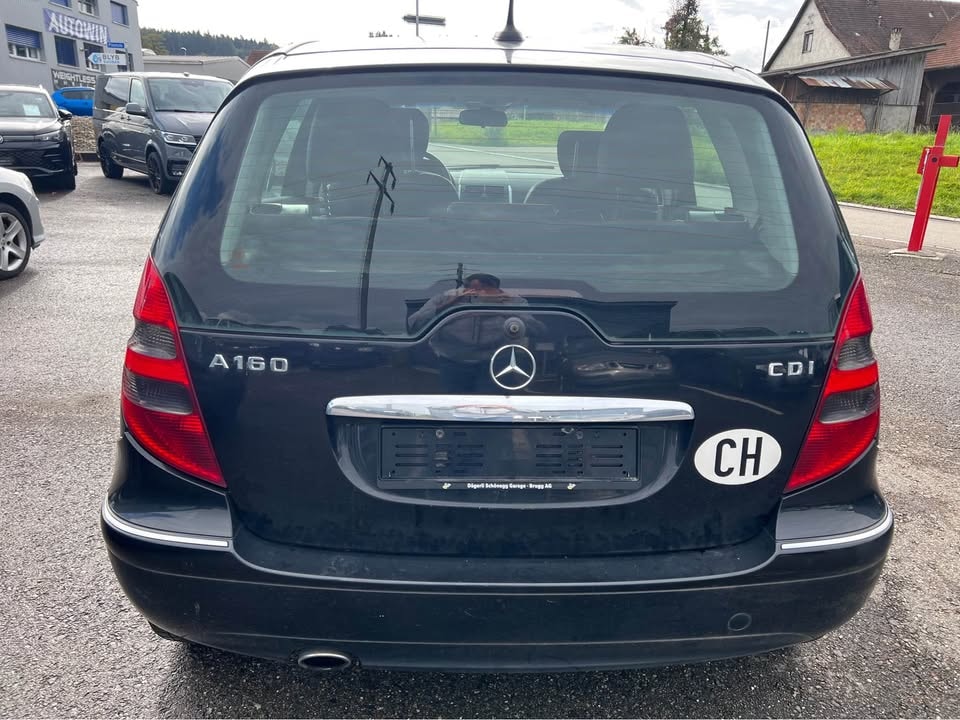 MERCEDES-BENZ A 160 CDI Classic-image-5