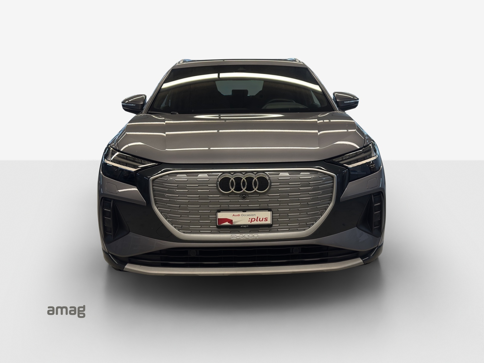 AUDI Q4 e-tron 50 quattro-image-6