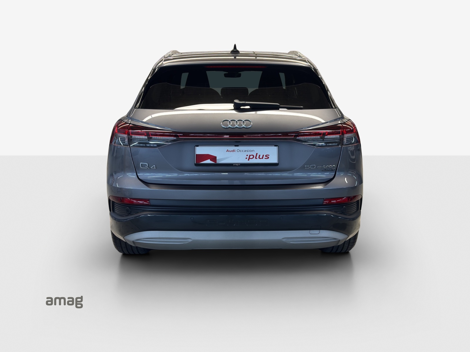AUDI Q4 e-tron 50 quattro-image-3