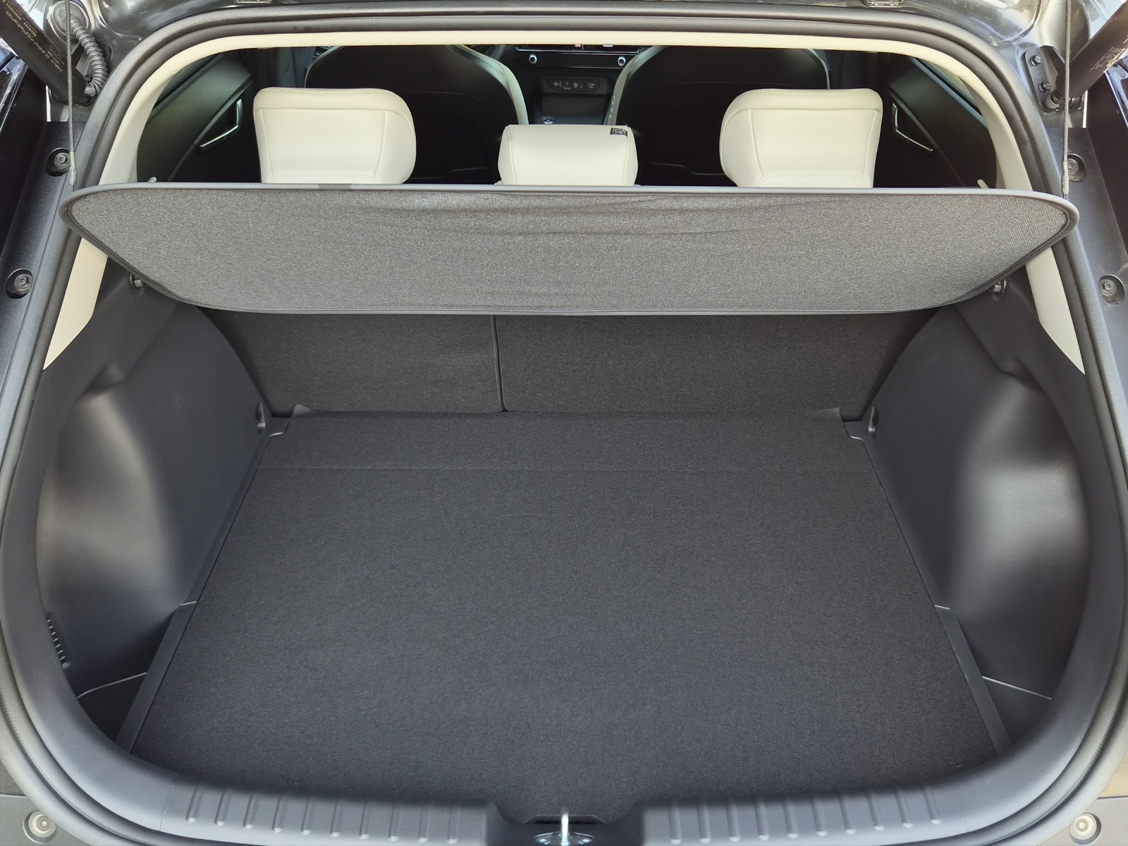 KIA Niro 1.6 GDi Hybrid Style-image-8